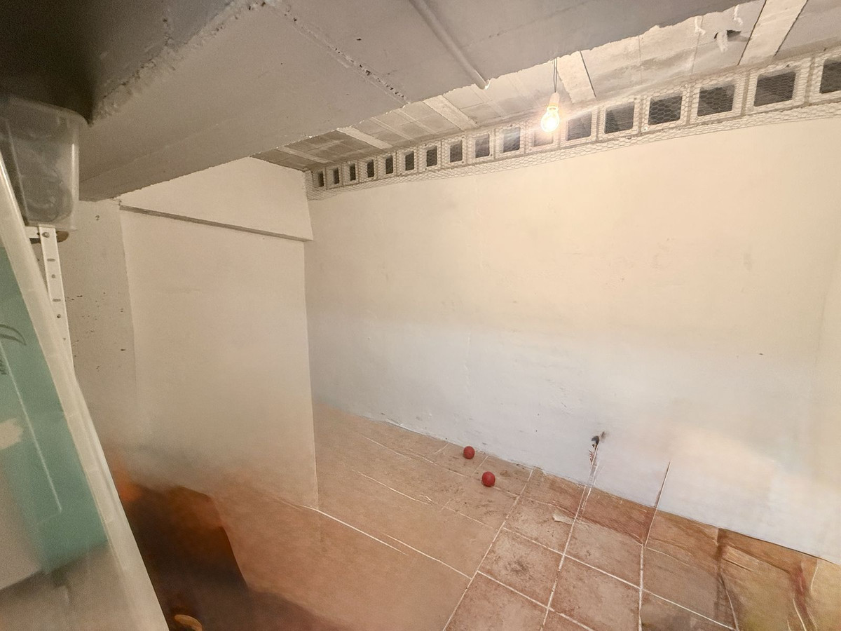 2 Bed, 2 Bath, ApartmentFor Sale, Calahonda, Malaga