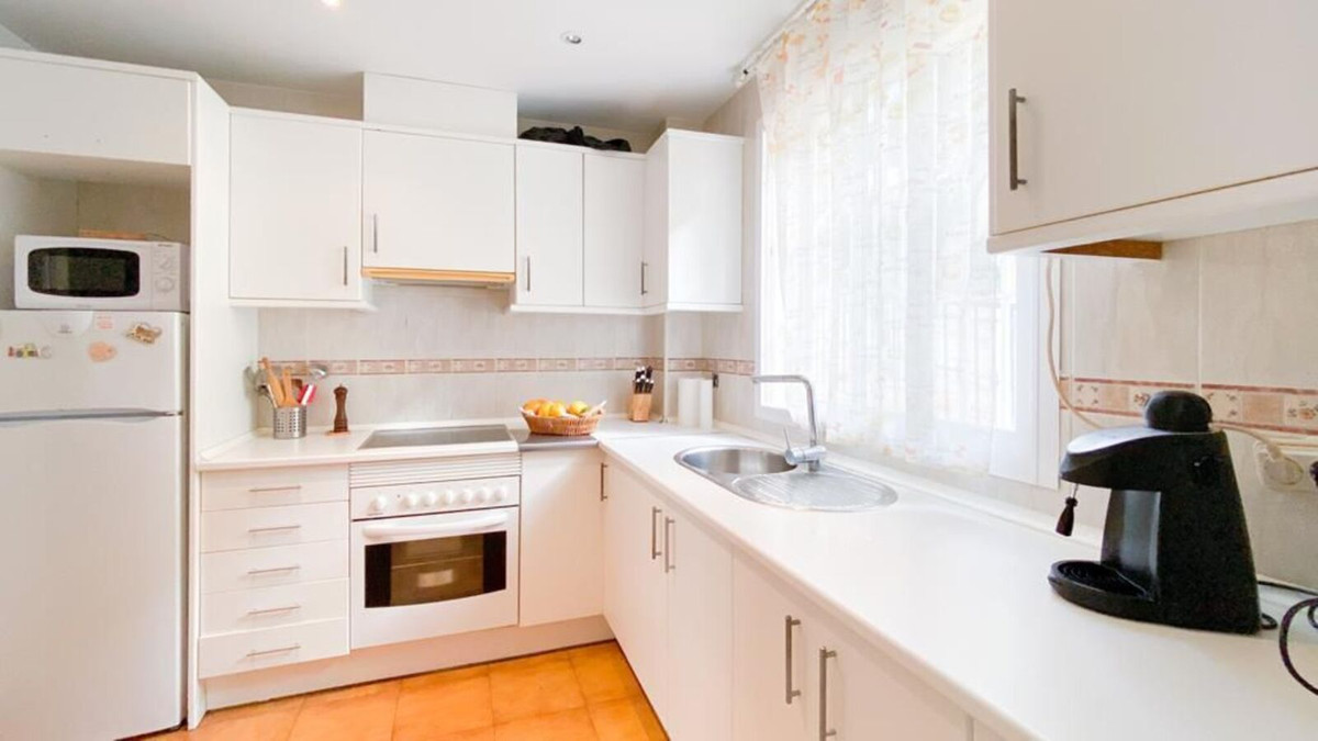 2 Bed, 2 Bath, ApartmentFor Sale, Calahonda, Malaga