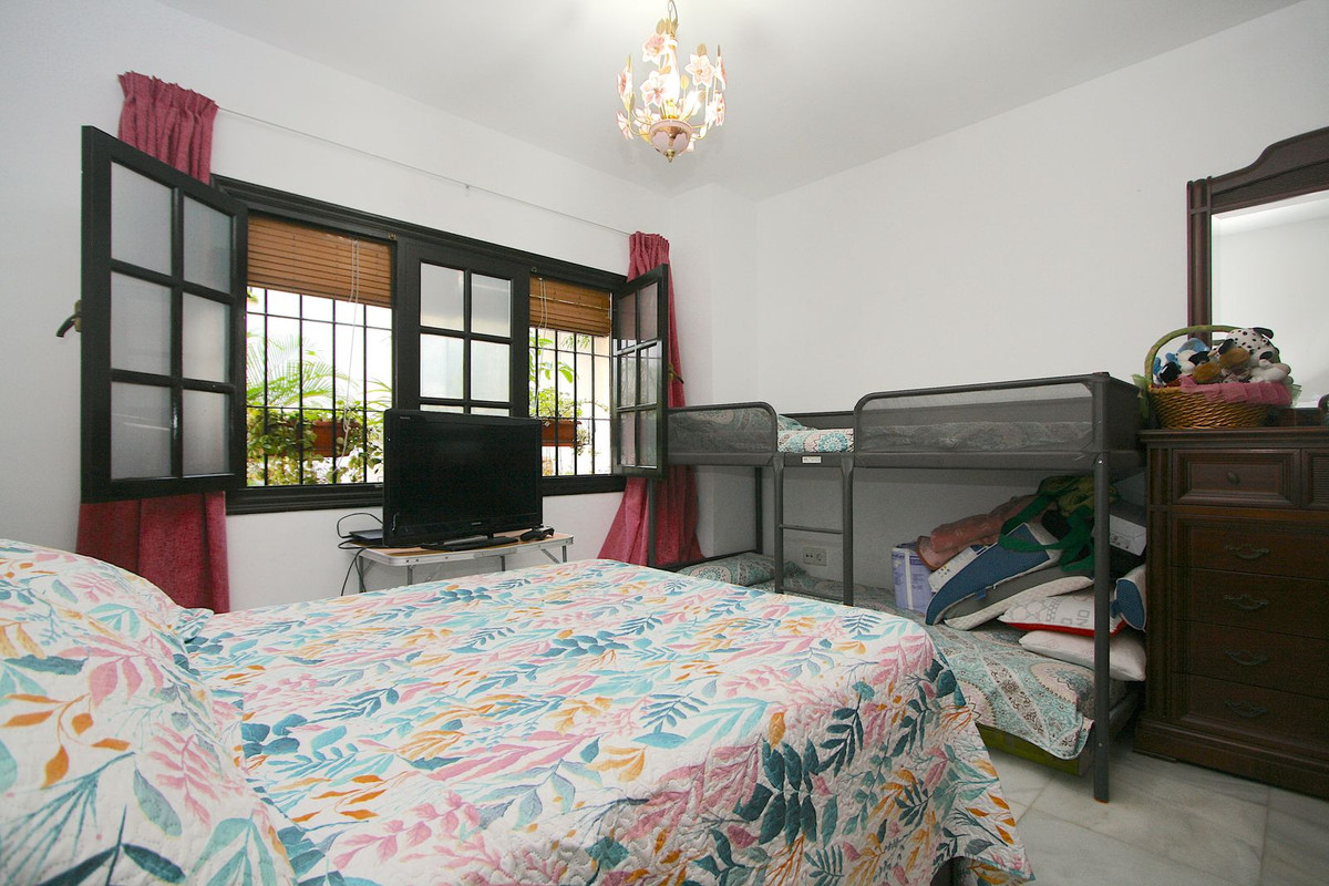 2 Bed, 2 Bath, ApartmentFor Sale, Fuengirola, Malaga