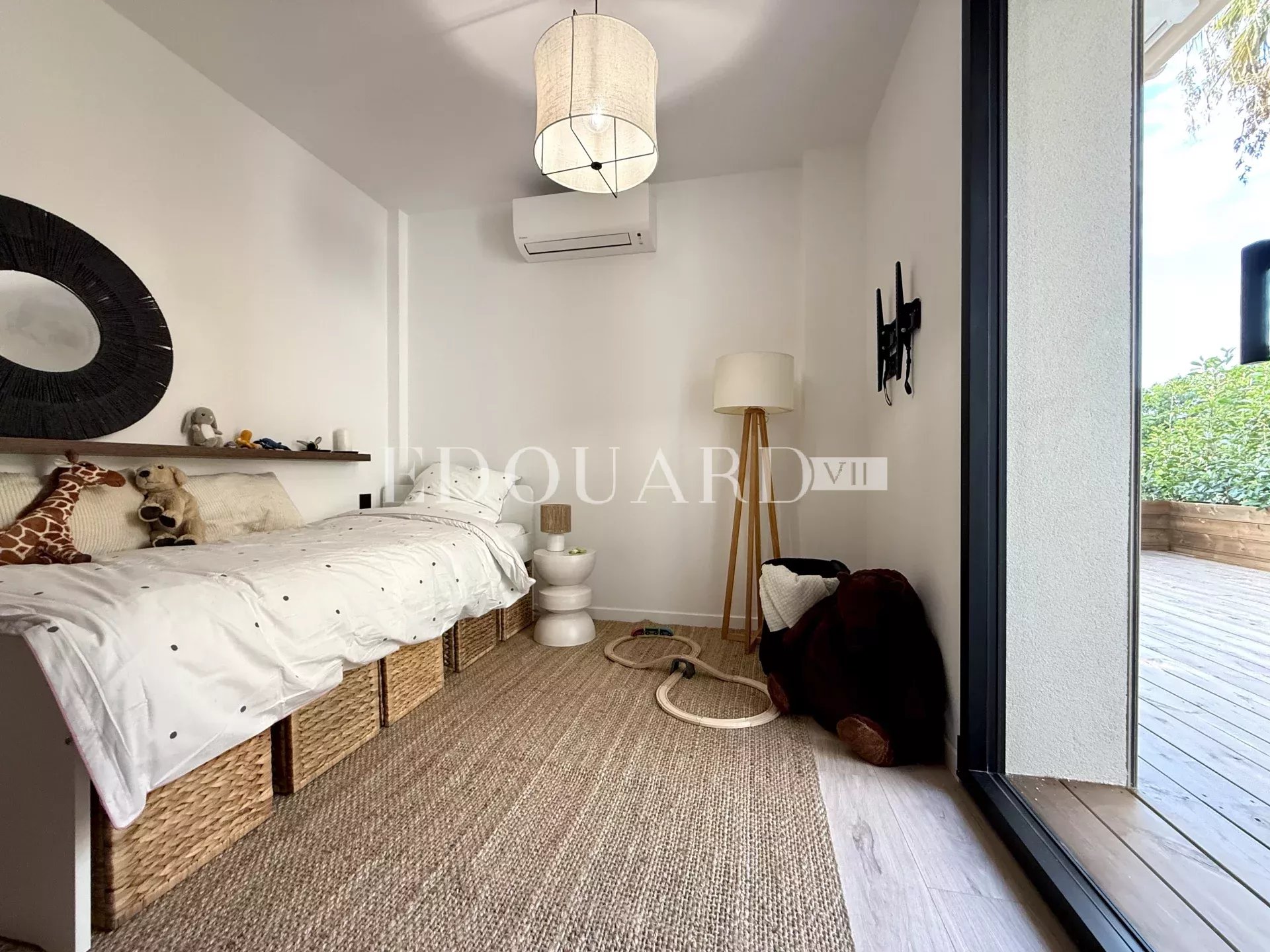 2 Bed, 1 Bath, HouseFor Sale, Menton, Alpes-Maritimes