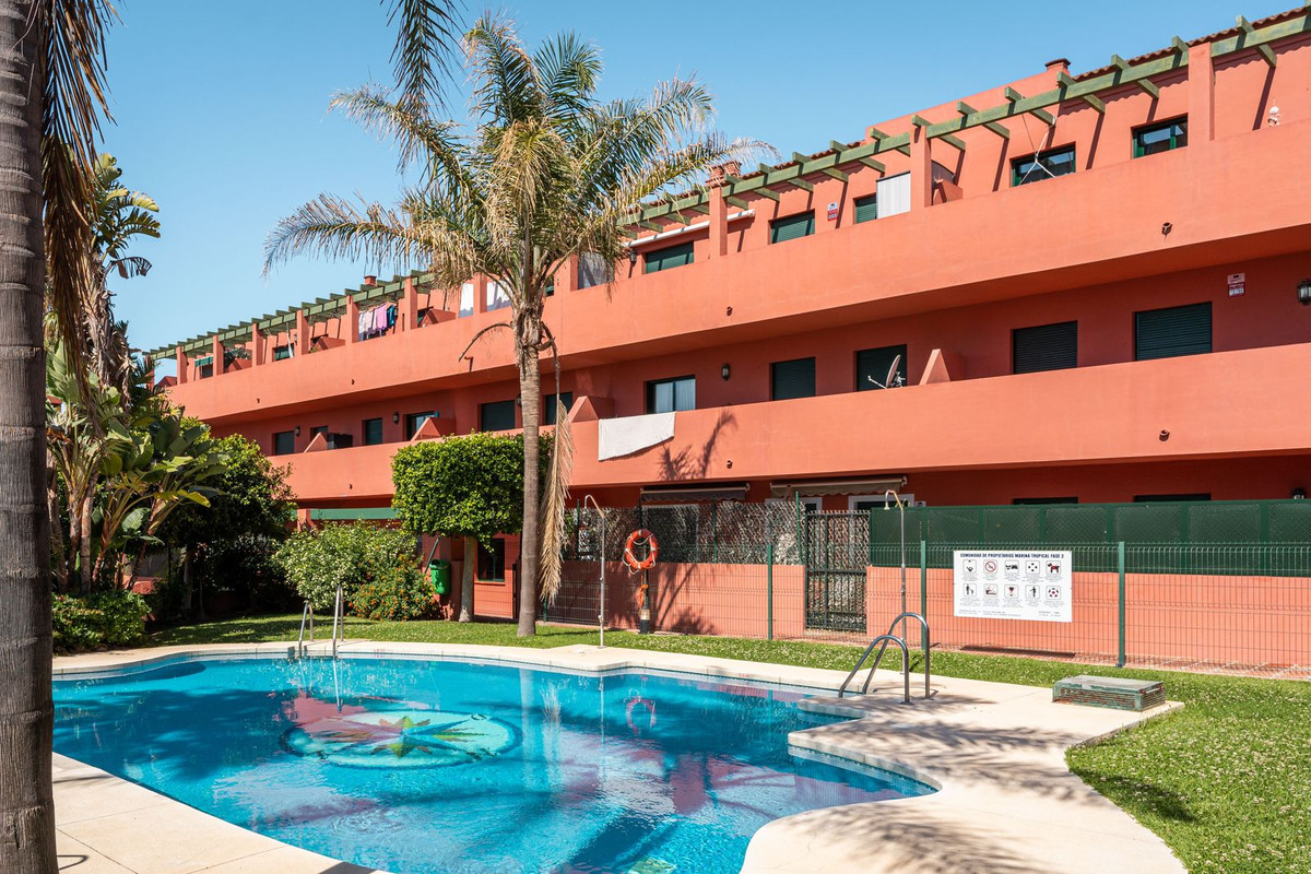 1 Bed, 1 Bath, ApartmentFor Sale, Casares Playa, Malaga