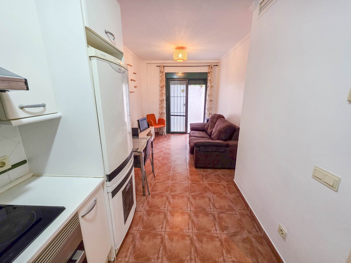 1 Bed, 1 Bath, ApartmentFor Sale, Casares Playa, Malaga