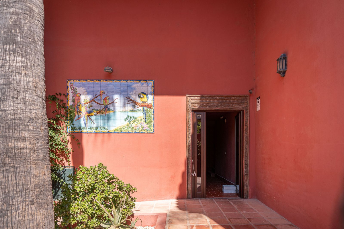 1 Bed, 1 Bath, ApartmentFor Sale, Casares Playa, Malaga