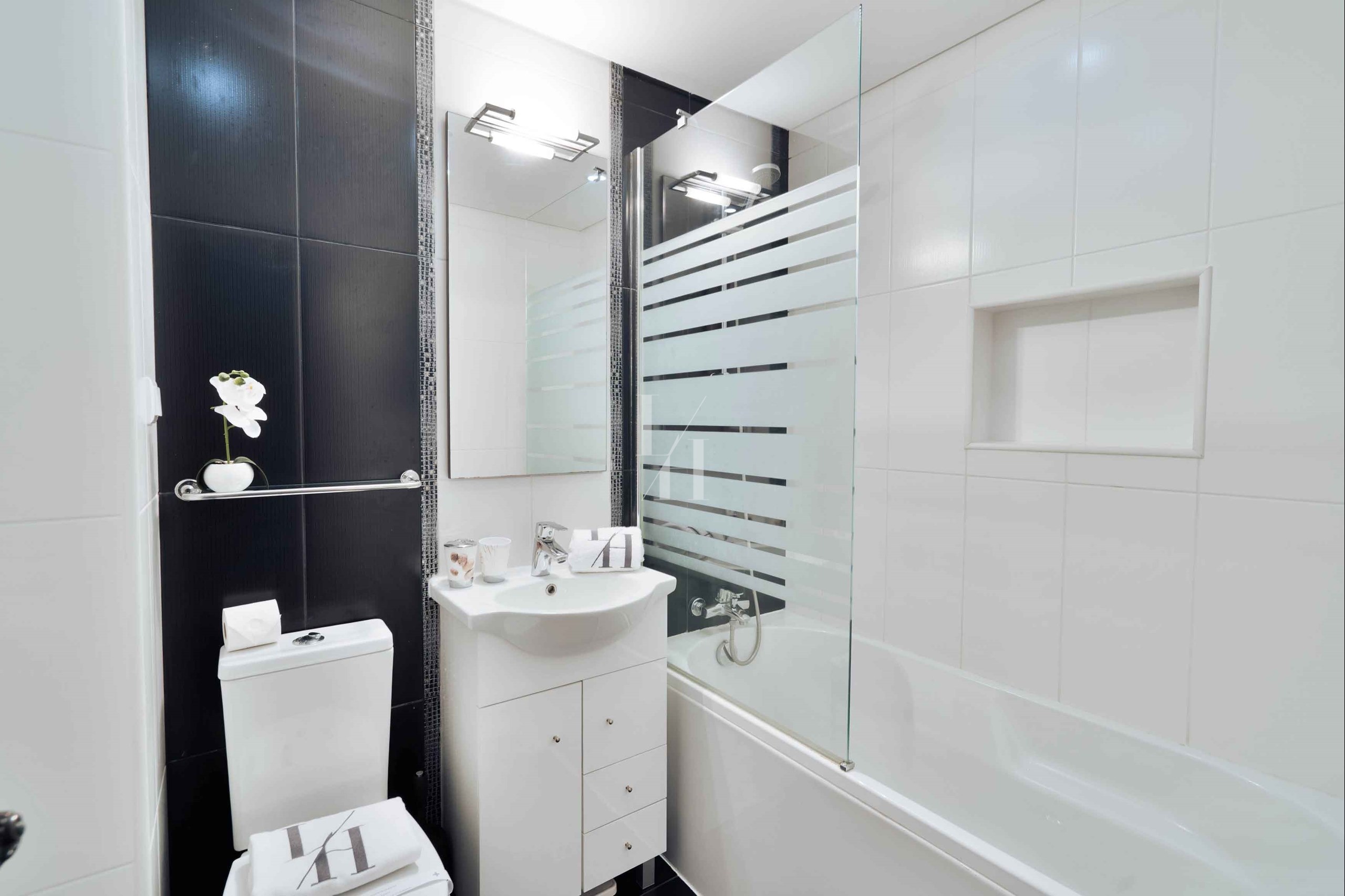 2 Bed, 2 Bath, ApartmentFor Sale, Loulé, Faro, 8125-406