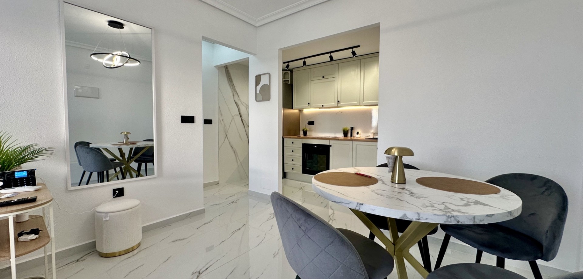 1 Bed, 1 Bath, ApartmentFor Sale, Orihuela Costa, Alicante