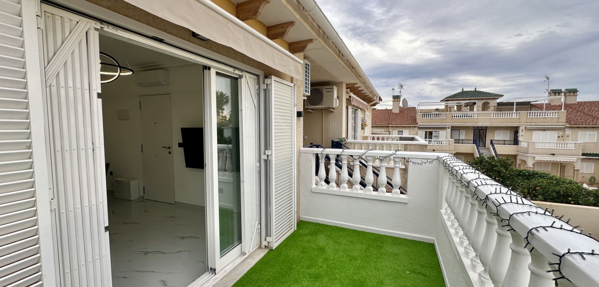 1 Bed, 1 Bath, ApartmentFor Sale, Orihuela Costa, Alicante