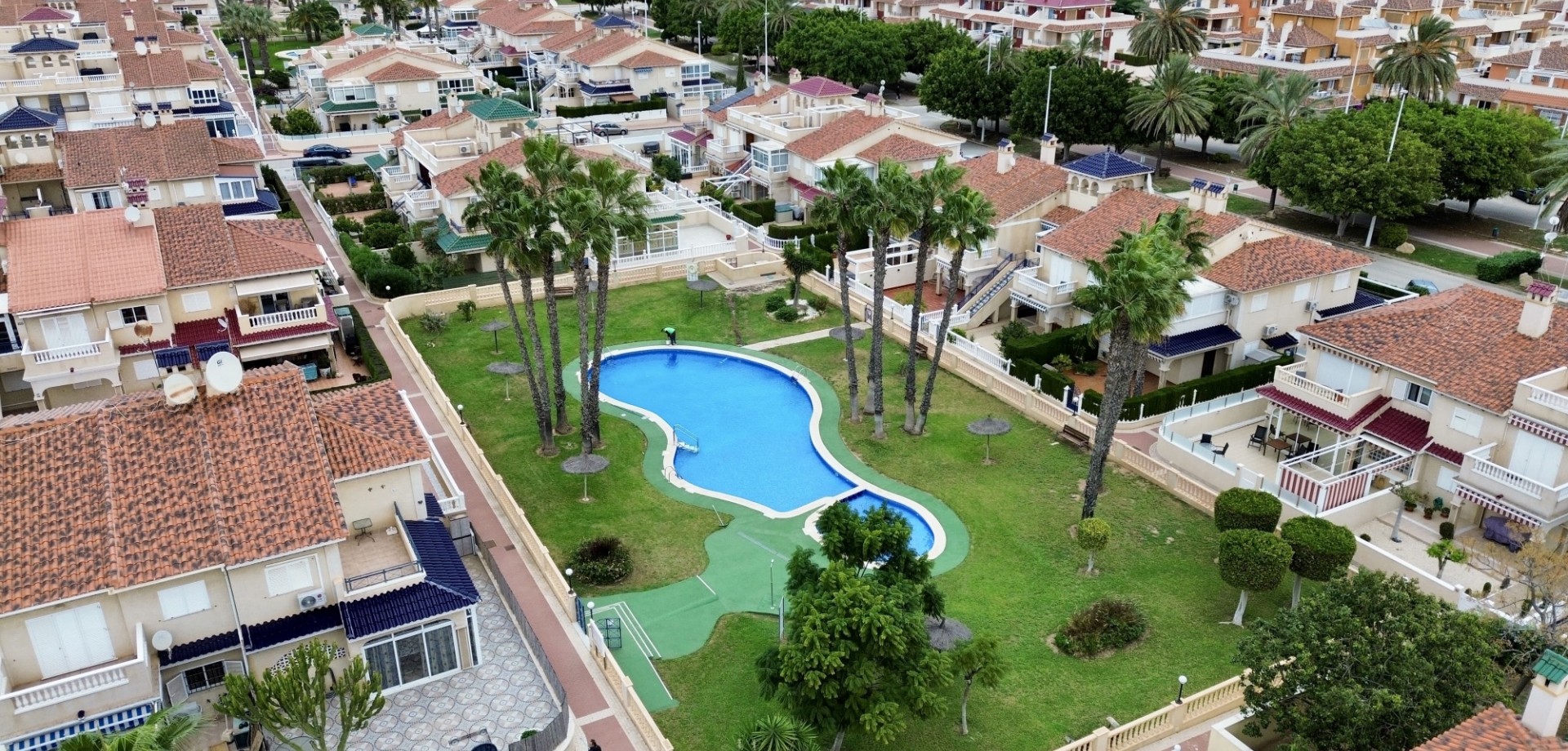 1 Bed, 1 Bath, ApartmentFor Sale, Orihuela Costa, Alicante