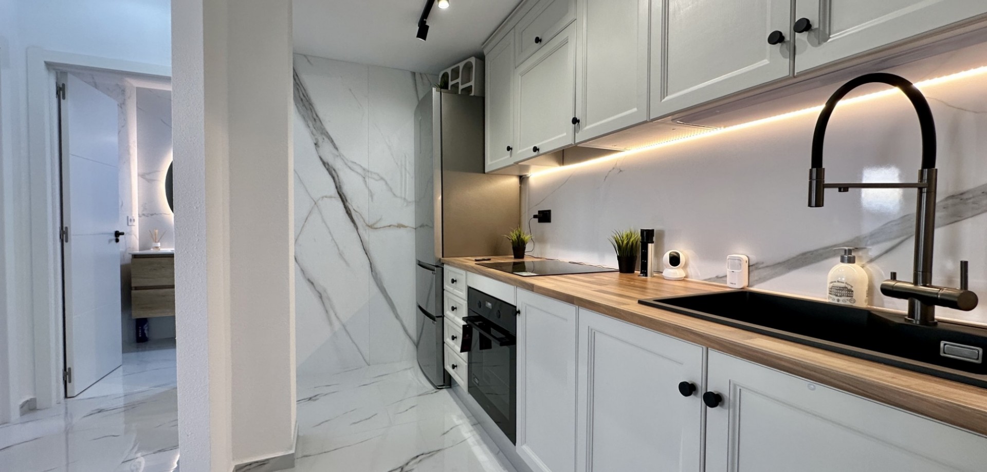 1 Bed, 1 Bath, ApartmentFor Sale, Orihuela Costa, Alicante