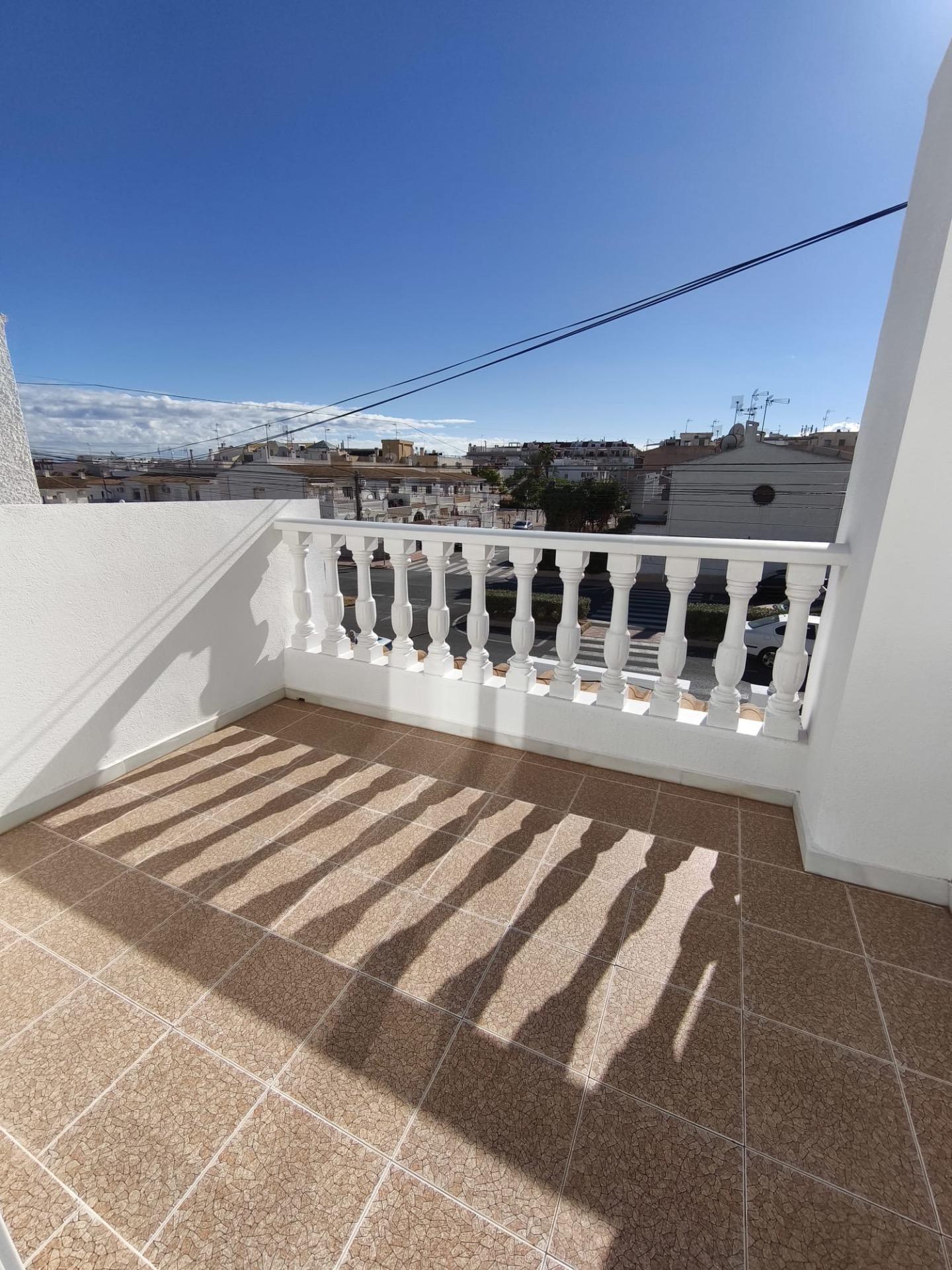 3 Bed, 2 Bath, HouseFor Sale, Torrevieja, Alicante