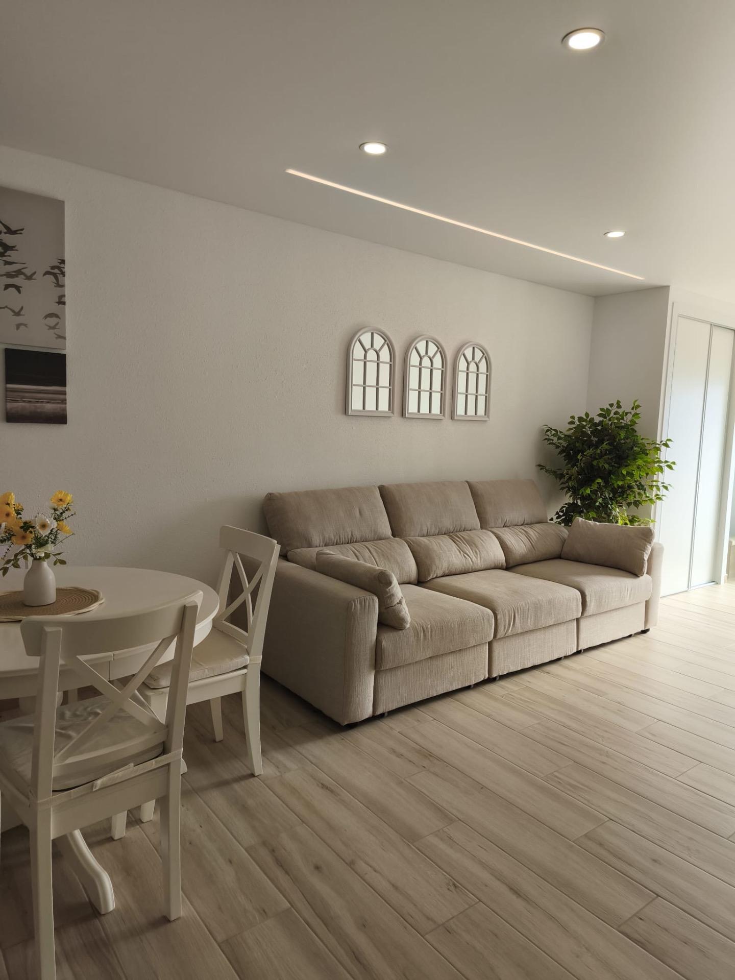 3 Bed, 2 Bath, HouseFor Sale, Torrevieja, Alicante