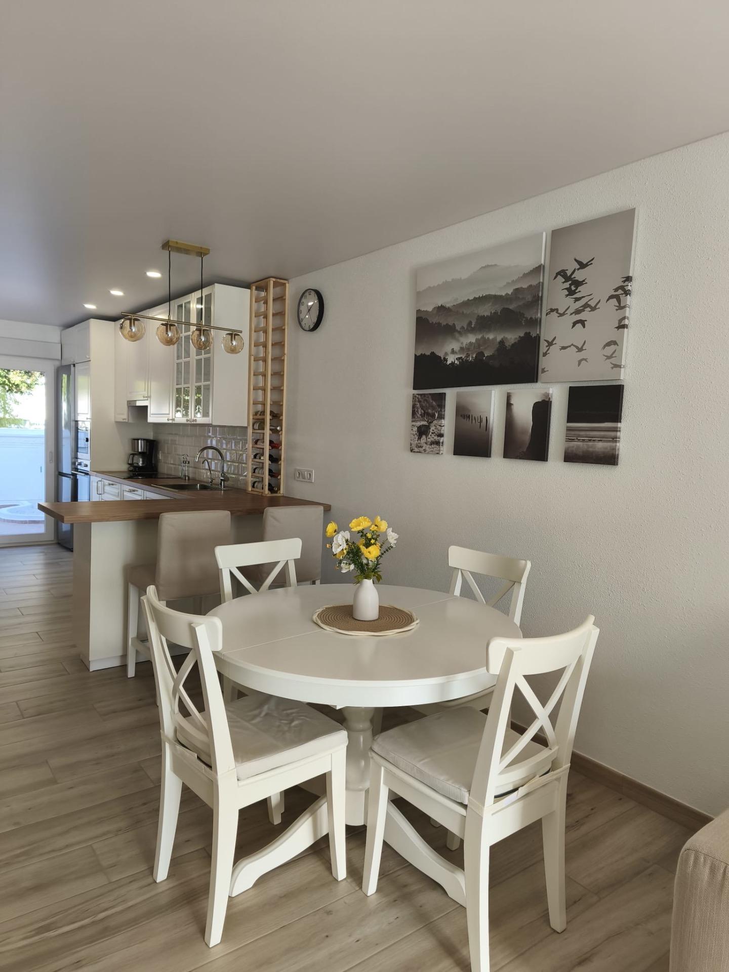 3 Bed, 2 Bath, HouseFor Sale, Torrevieja, Alicante