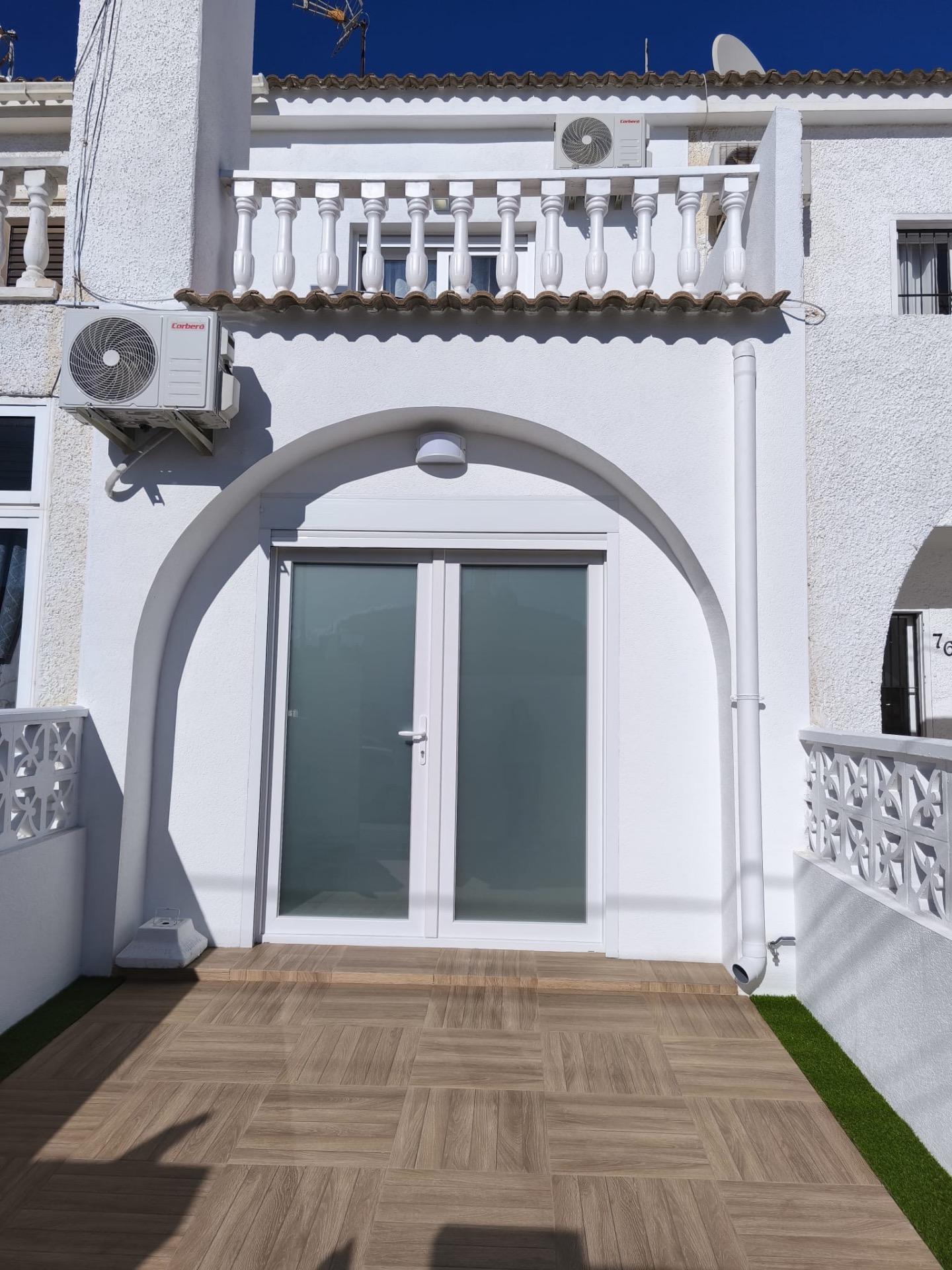 3 Bed, 2 Bath, HouseFor Sale, Torrevieja, Alicante