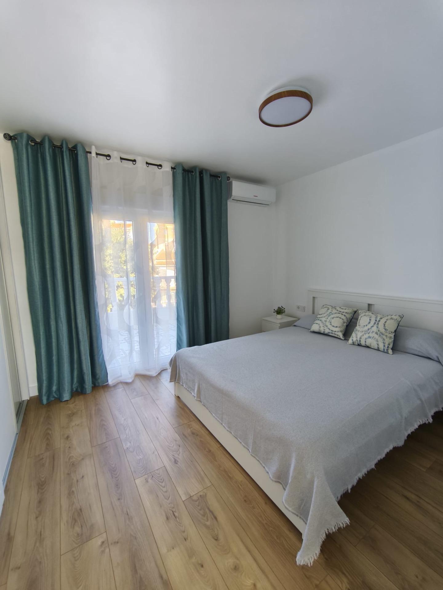 3 Bed, 2 Bath, HouseFor Sale, Torrevieja, Alicante