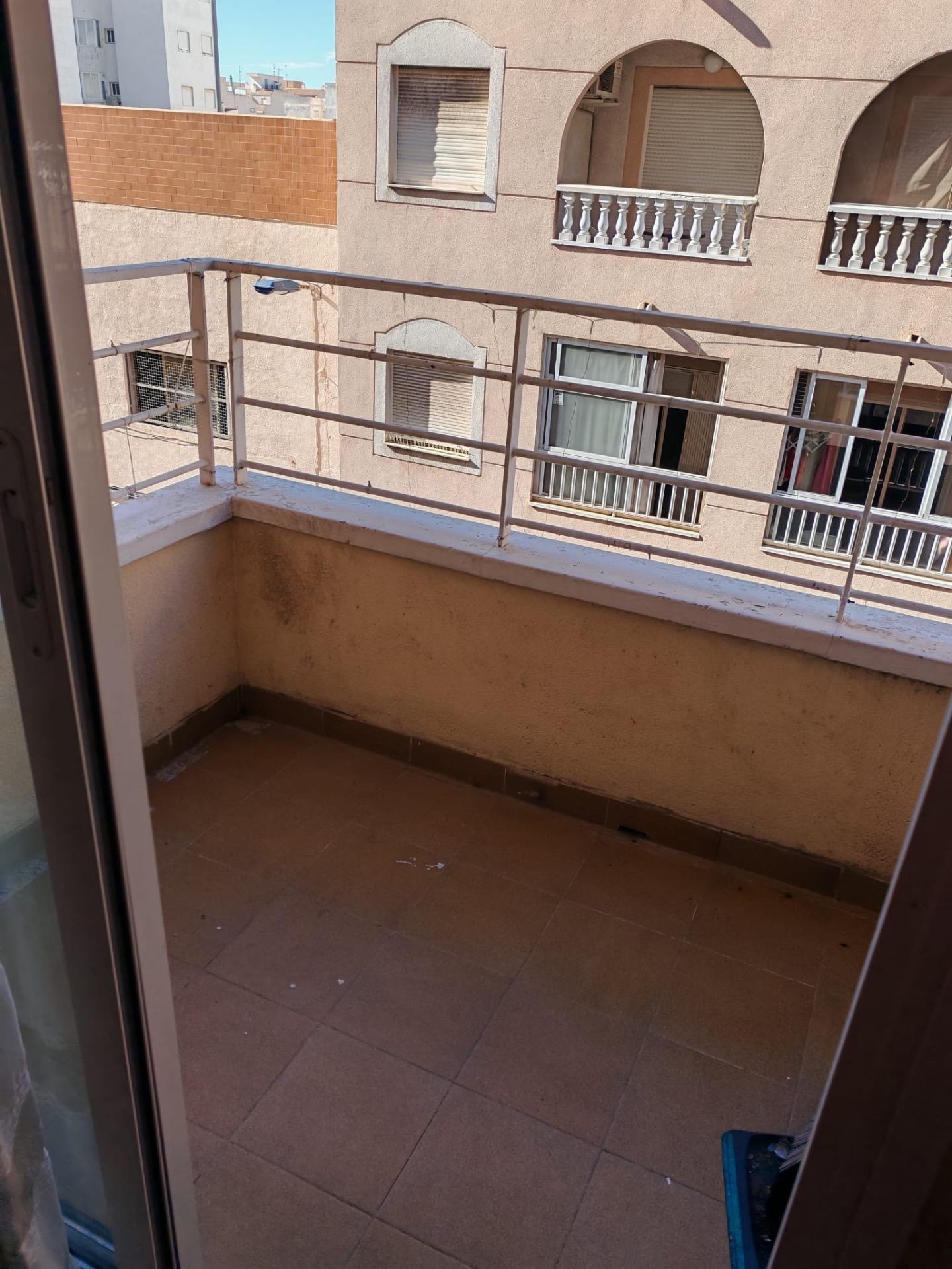 2 Bed, 2 Bath, ApartmentFor Sale, Torrevieja, Alicante