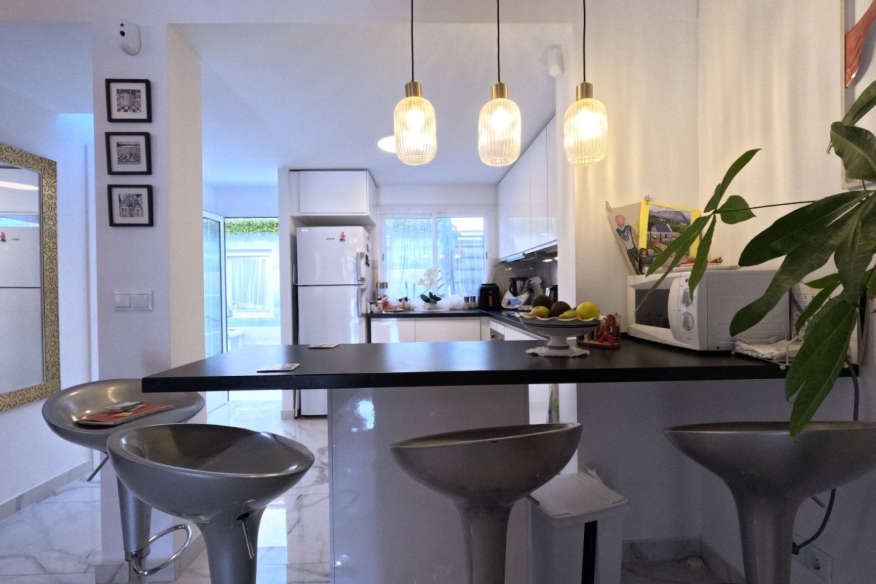 4 Bed, 2 Bath, HouseFor Sale, Torrevieja, Alicante