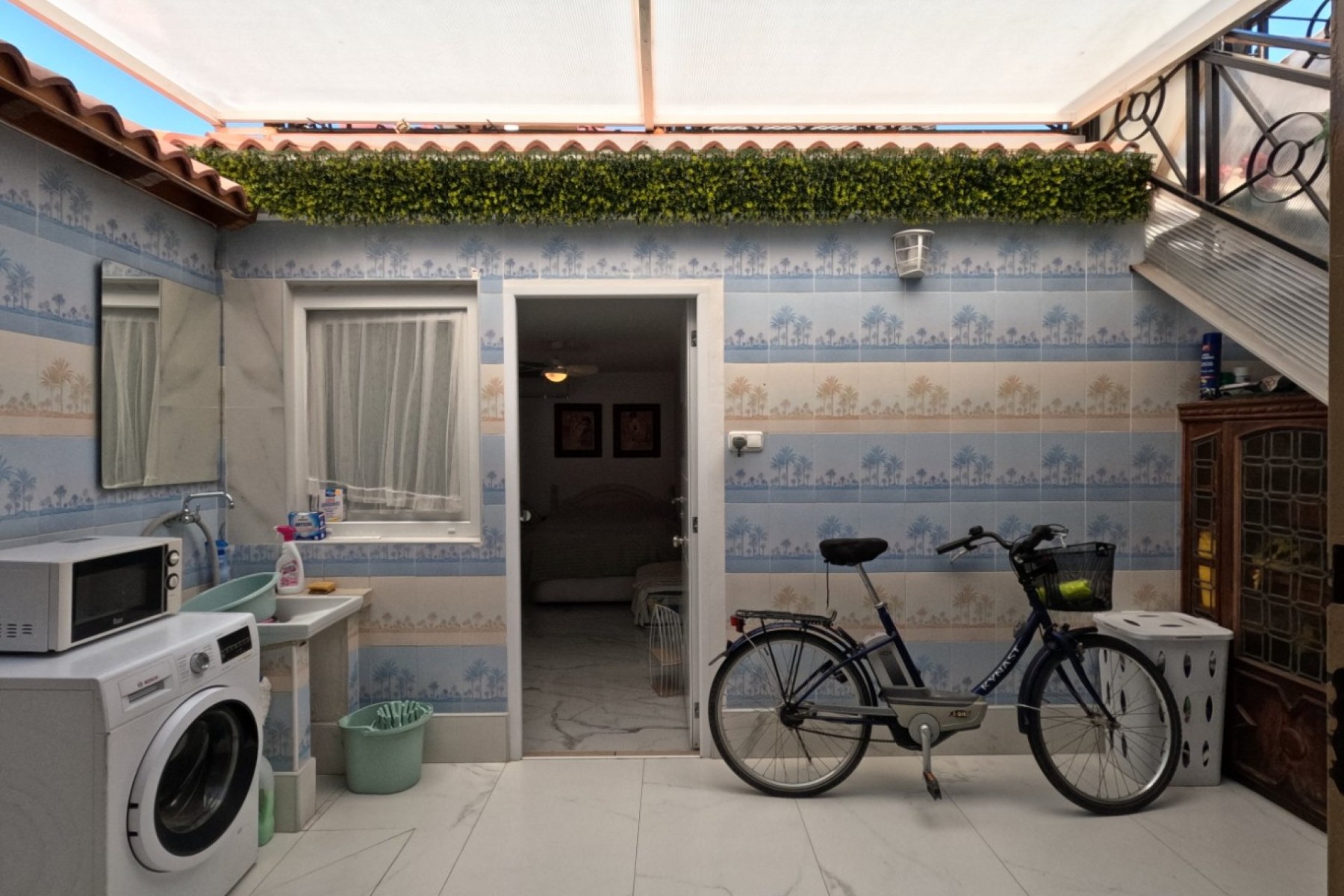 4 Bed, 2 Bath, HouseFor Sale, Torrevieja, Alicante