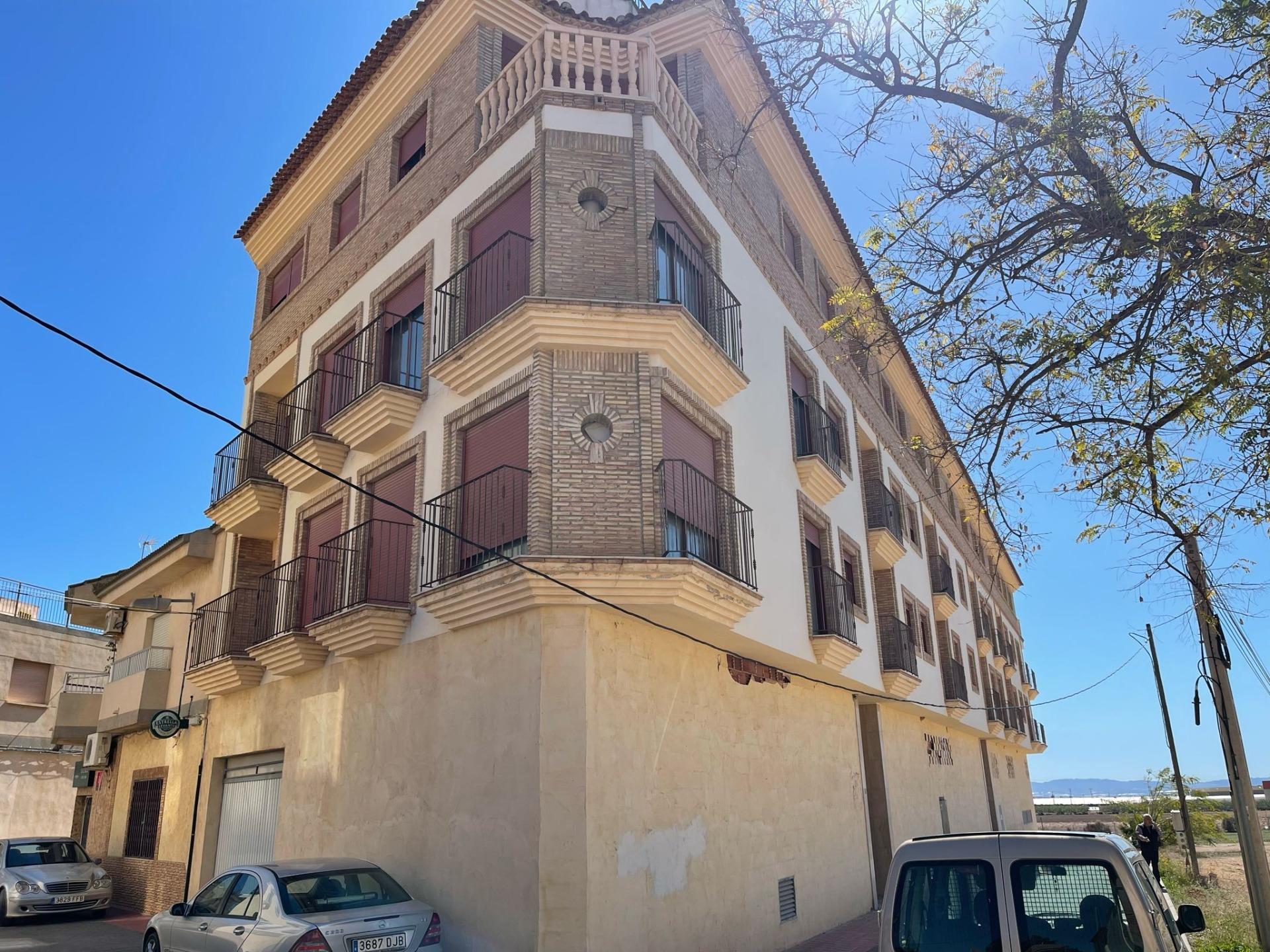 2 Bed, 1 Bath, ApartmentFor Sale, Avileses, Murcia