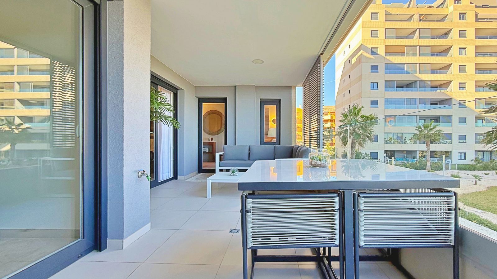 2 Bed, 2 Bath, ApartmentFor Sale, Torrevieja, Alicante