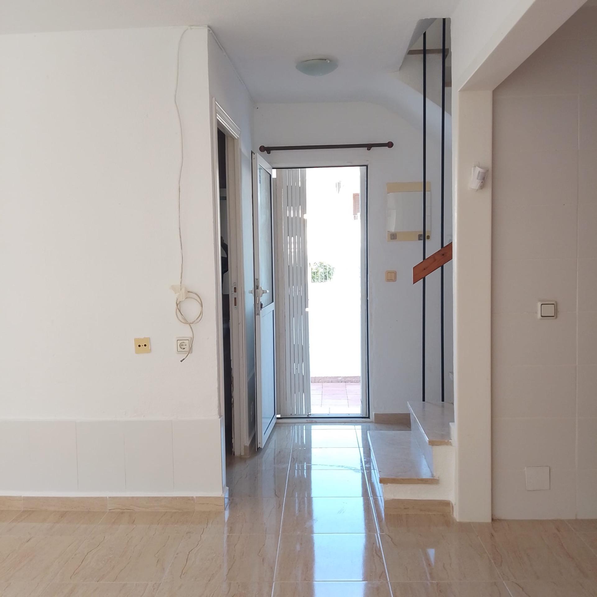 2 Bed, 1 Bath, HouseFor Sale, Torrevieja, Alicante