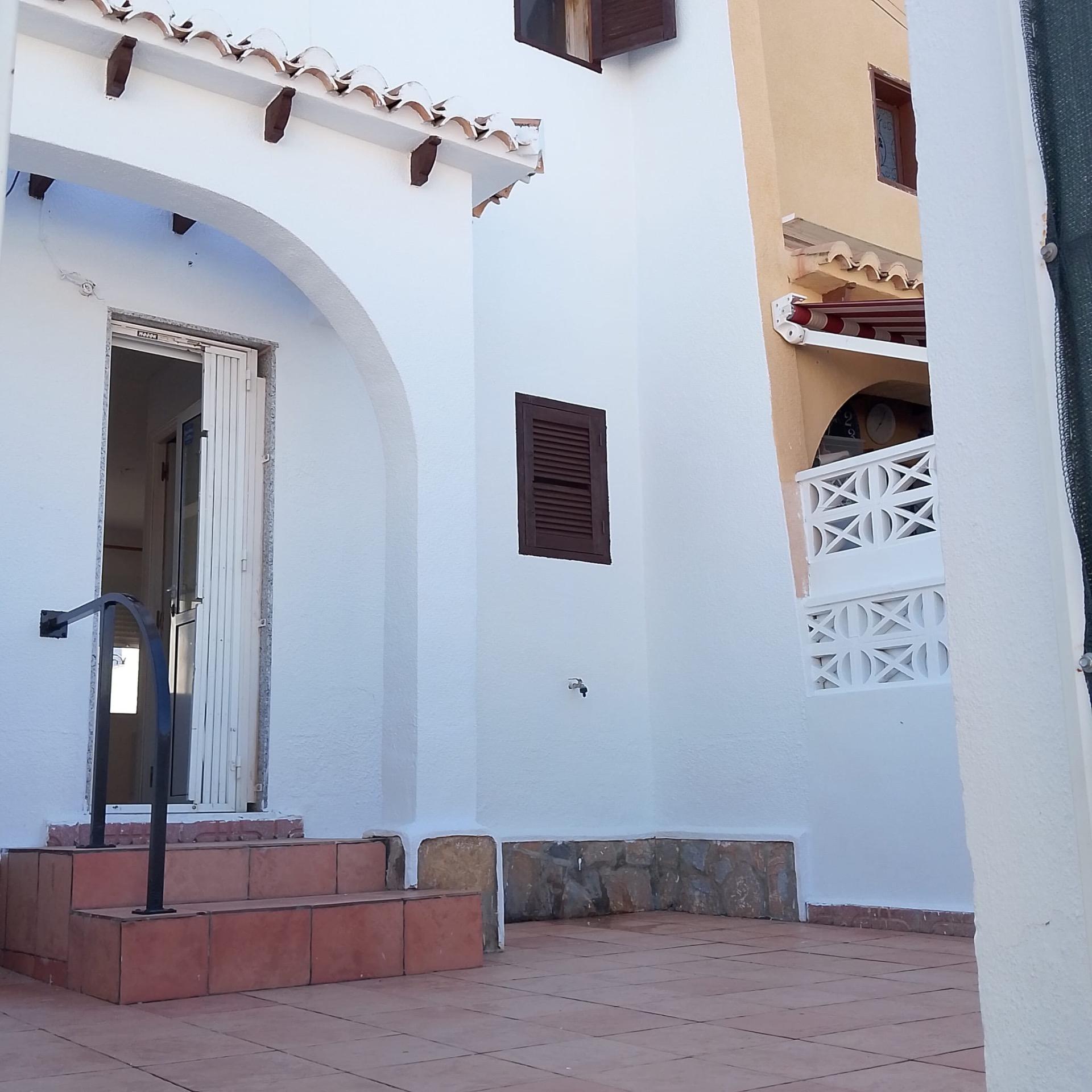 2 Bed, 1 Bath, HouseFor Sale, Torrevieja, Alicante