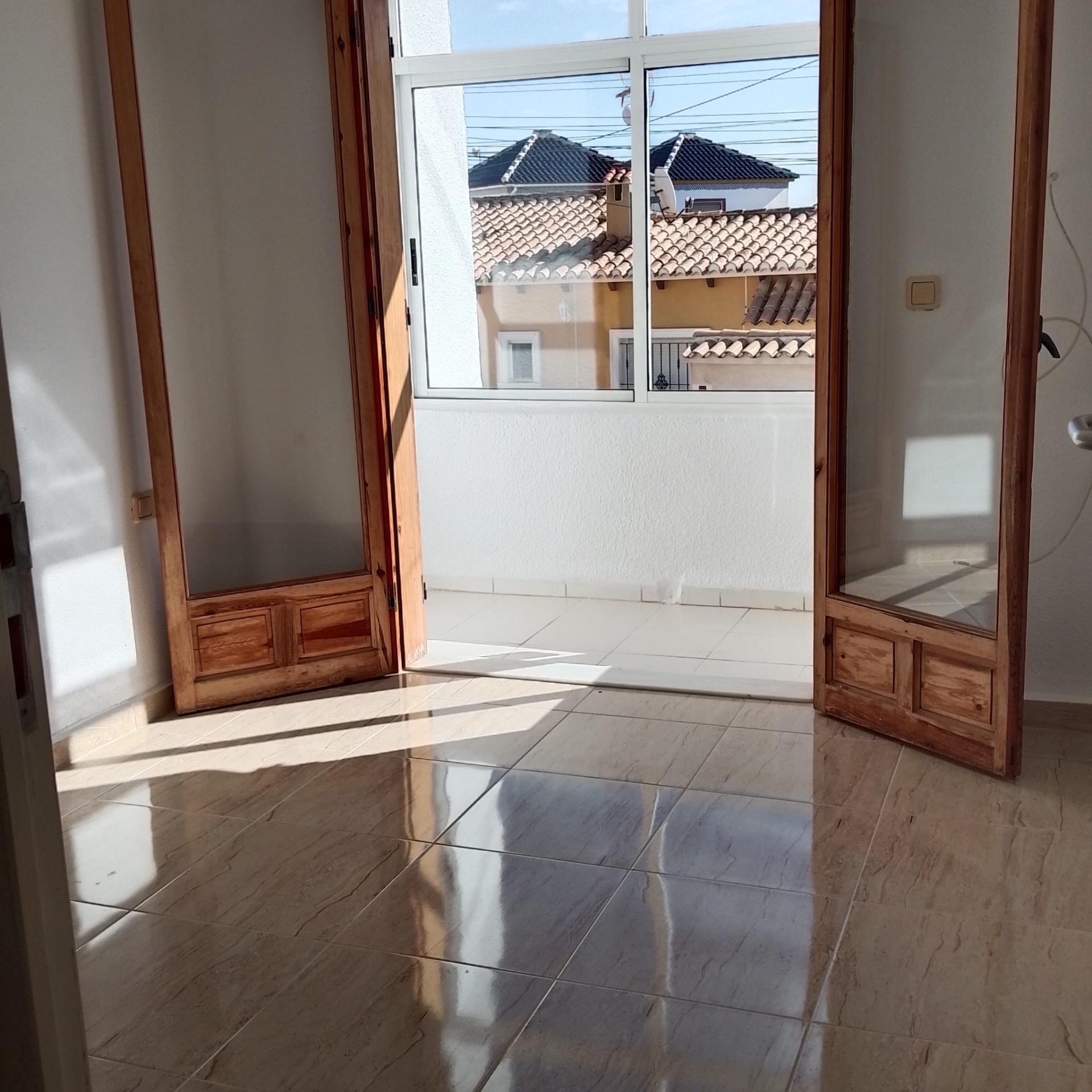 2 Bed, 1 Bath, HouseFor Sale, Torrevieja, Alicante