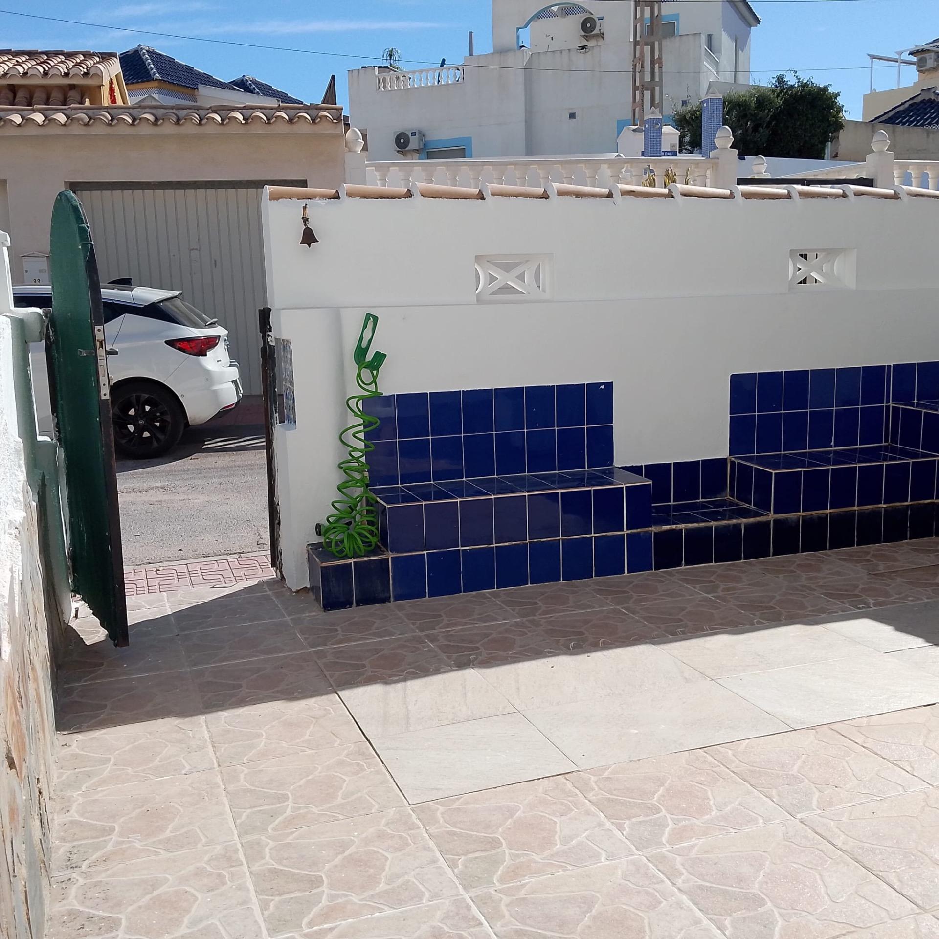 2 Bed, 1 Bath, HouseFor Sale, Torrevieja, Alicante