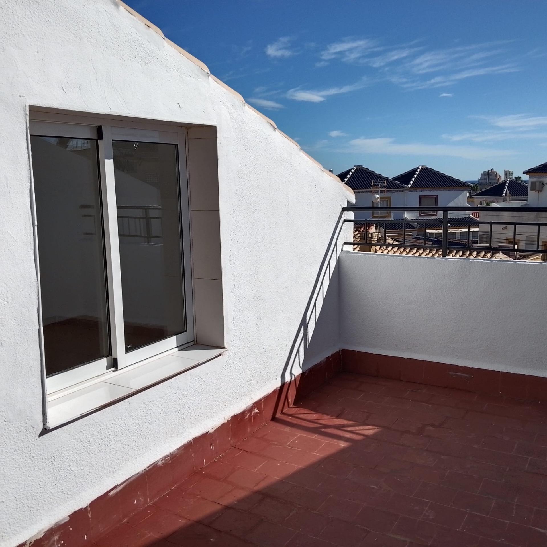 2 Bed, 1 Bath, HouseFor Sale, Torrevieja, Alicante