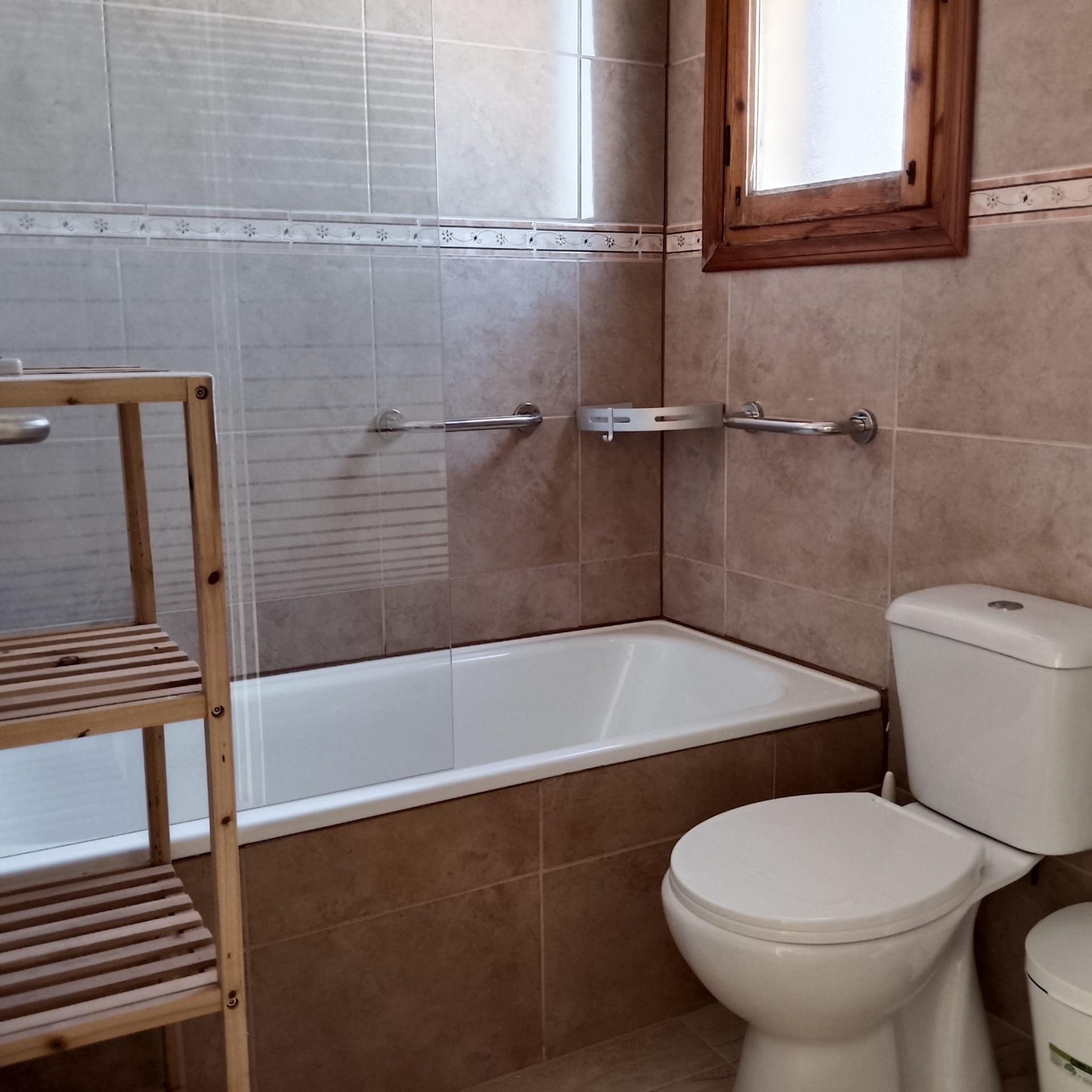 2 Bed, 1 Bath, HouseFor Sale, Torrevieja, Alicante