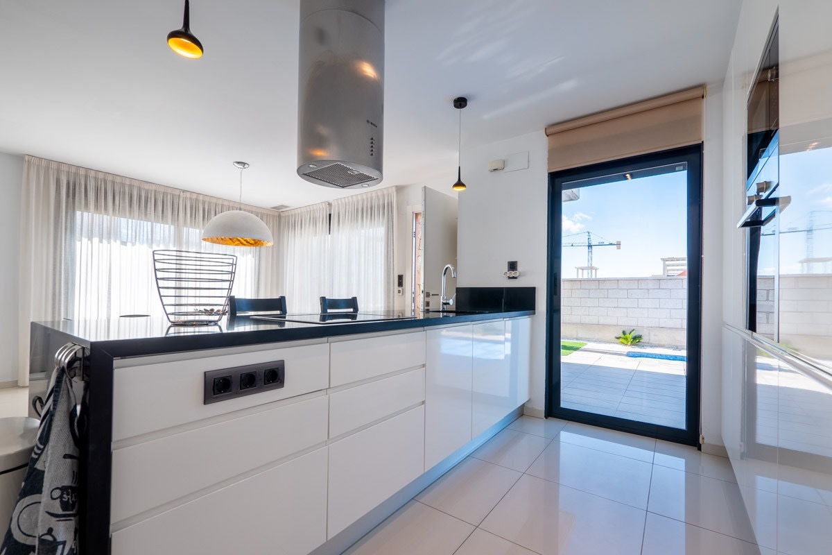 3 Bed, 2 Bath, HouseFor Sale, Ciudad Quesada, Alicante