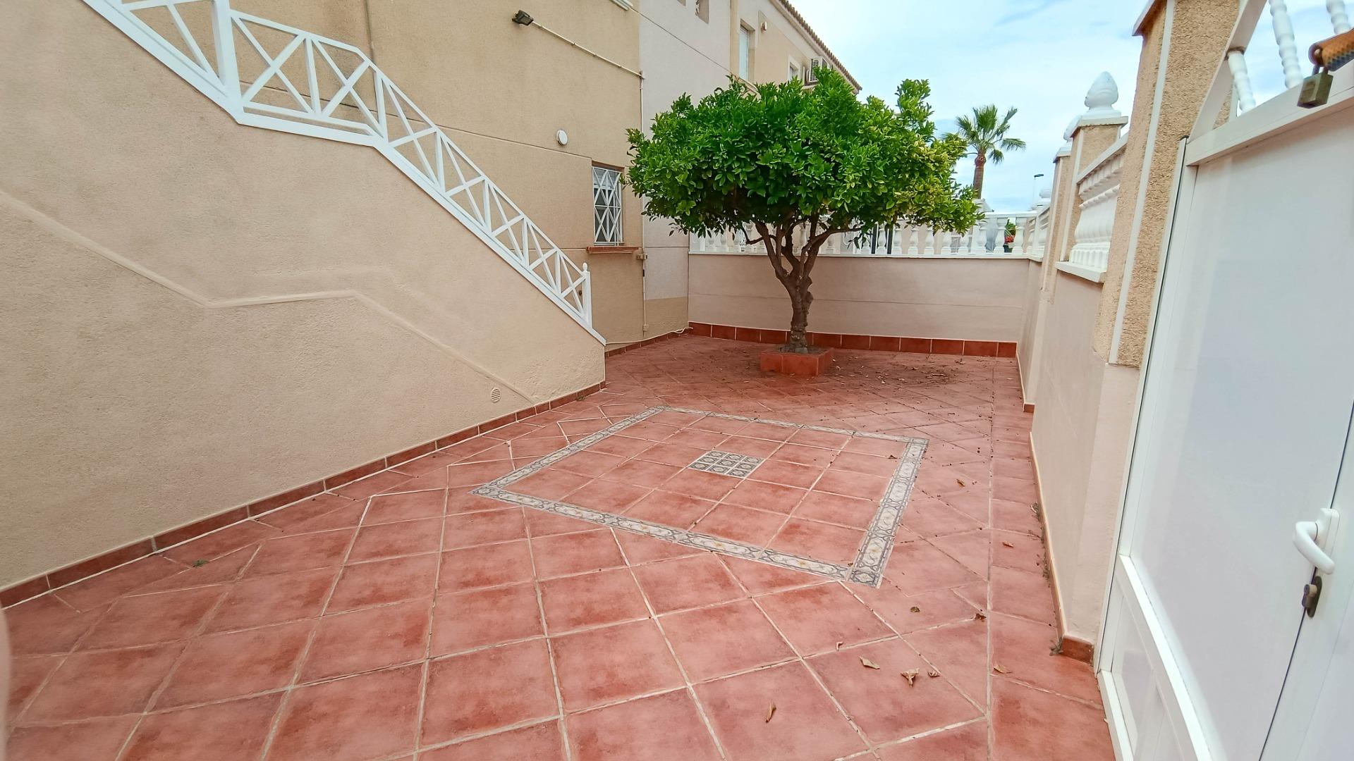 2 Bed, 1 Bath, HouseFor Sale, Torrevieja, Alicante