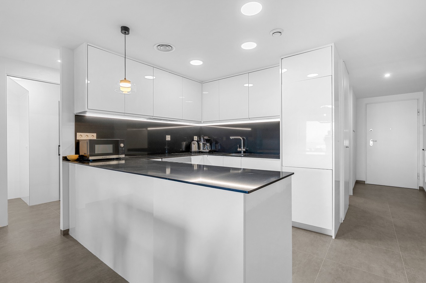 3 Bed, 2 Bath, ApartmentFor Sale, Gran Alacant, Alicante