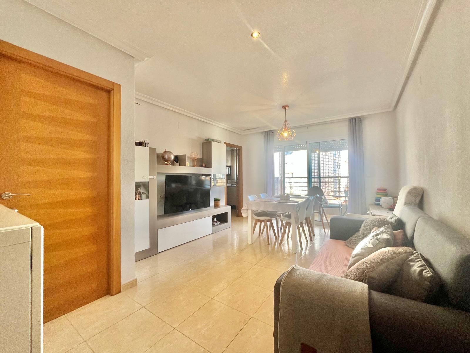 3 Bed, 2 Bath, ApartmentFor Sale, Torrevieja, Alicante