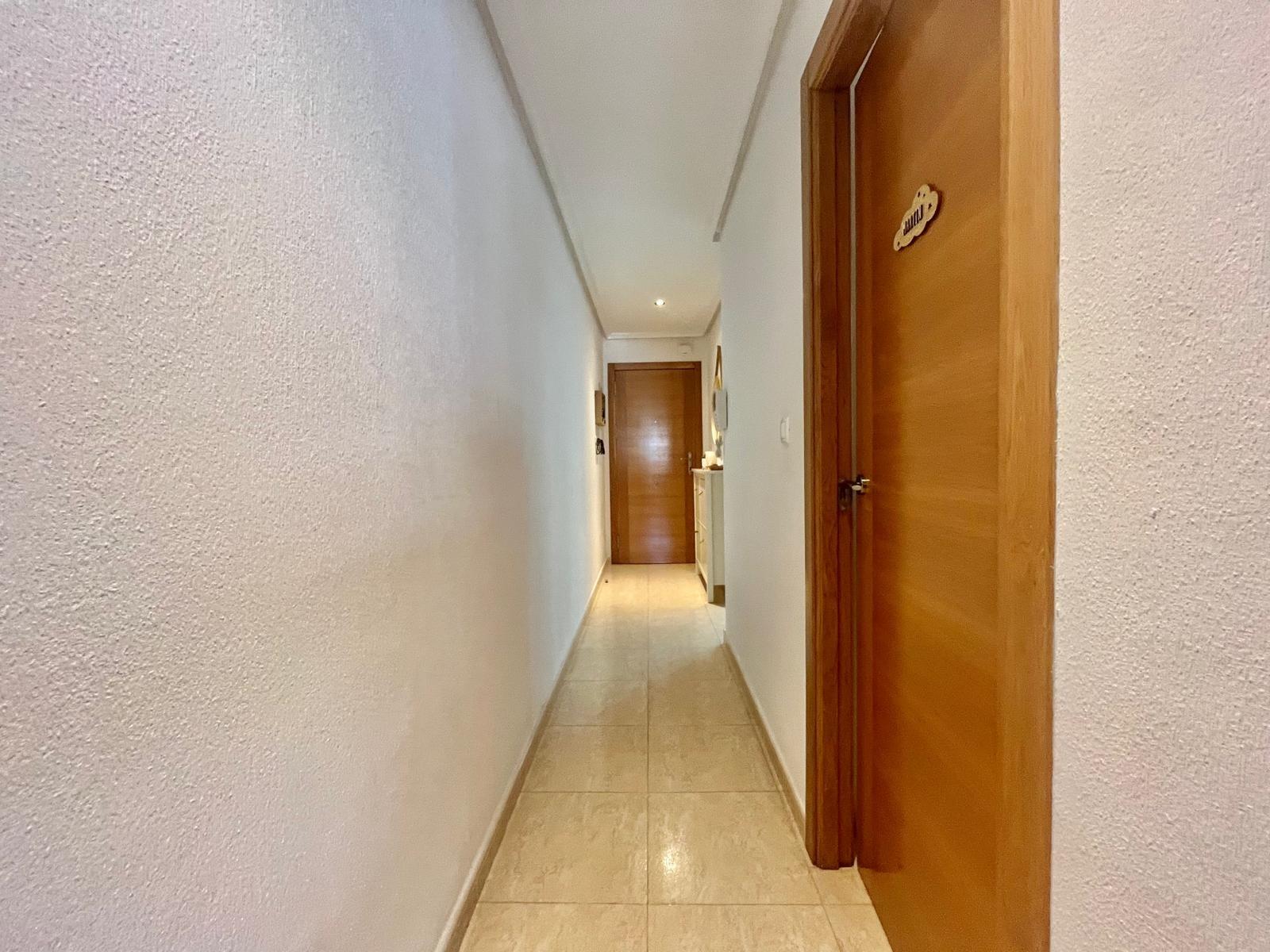 3 Bed, 2 Bath, ApartmentFor Sale, Torrevieja, Alicante