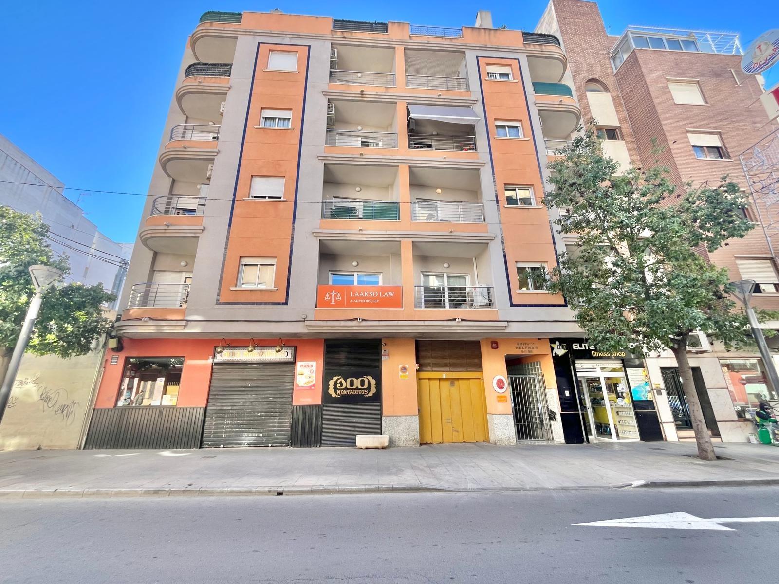 3 Bed, 2 Bath, ApartmentFor Sale, Torrevieja, Alicante