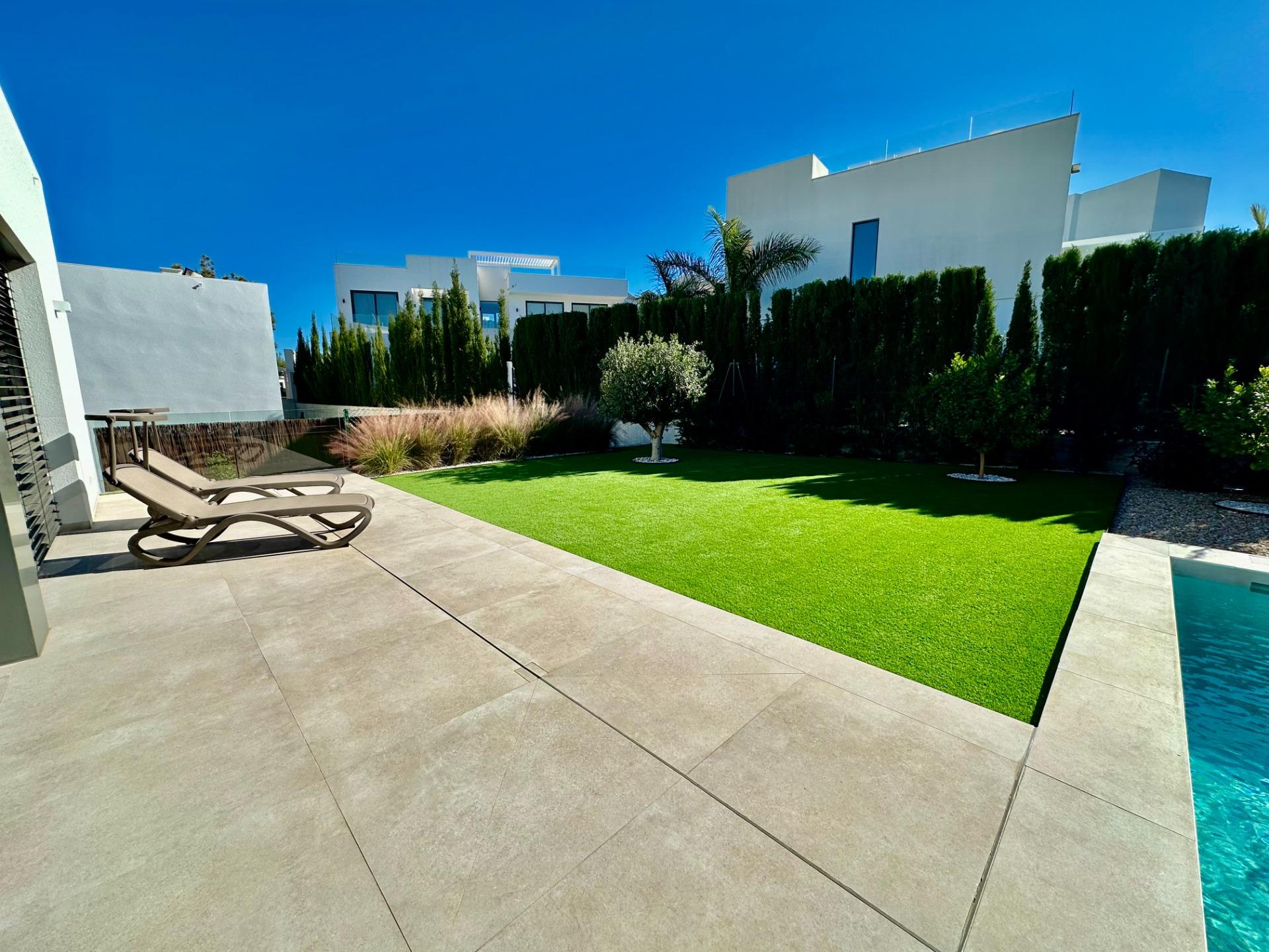 3 Bed, 2 Bath, HouseFor Sale, Orihuela, Alicante