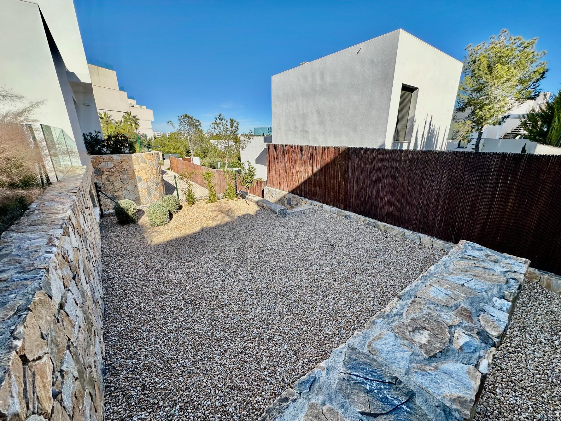 3 Bed, 2 Bath, HouseFor Sale, Orihuela, Alicante