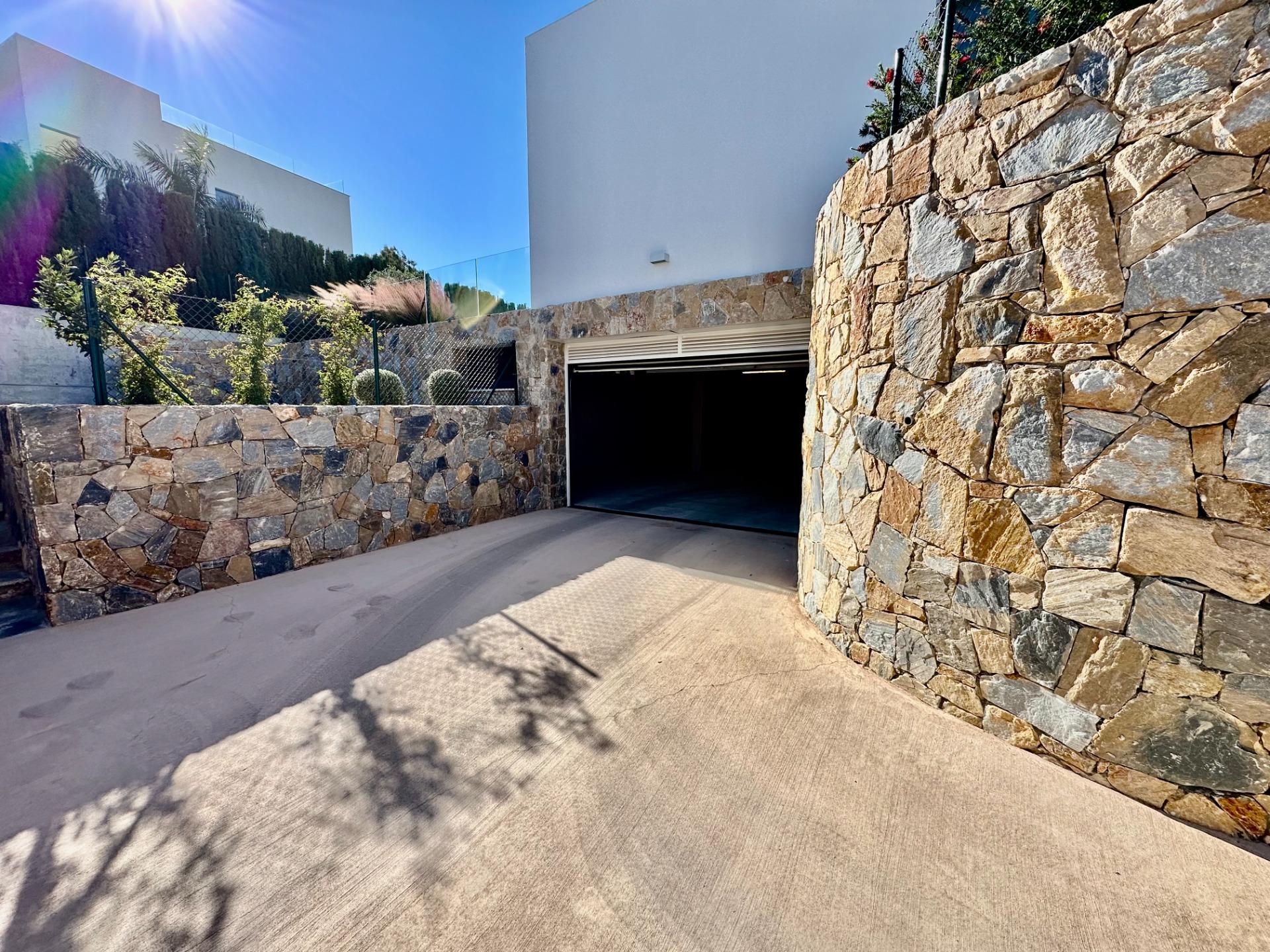 3 Bed, 2 Bath, HouseFor Sale, Orihuela, Alicante