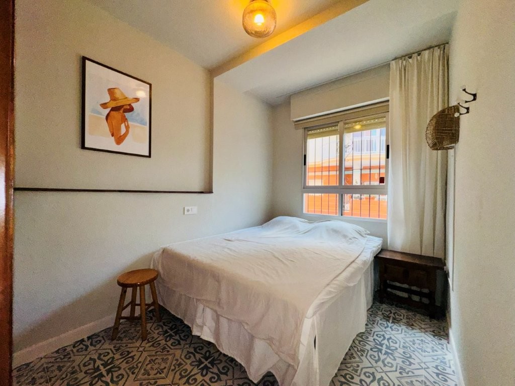 3 Bed, 1 Bath, ApartmentFor Sale, La Mata, Alicante