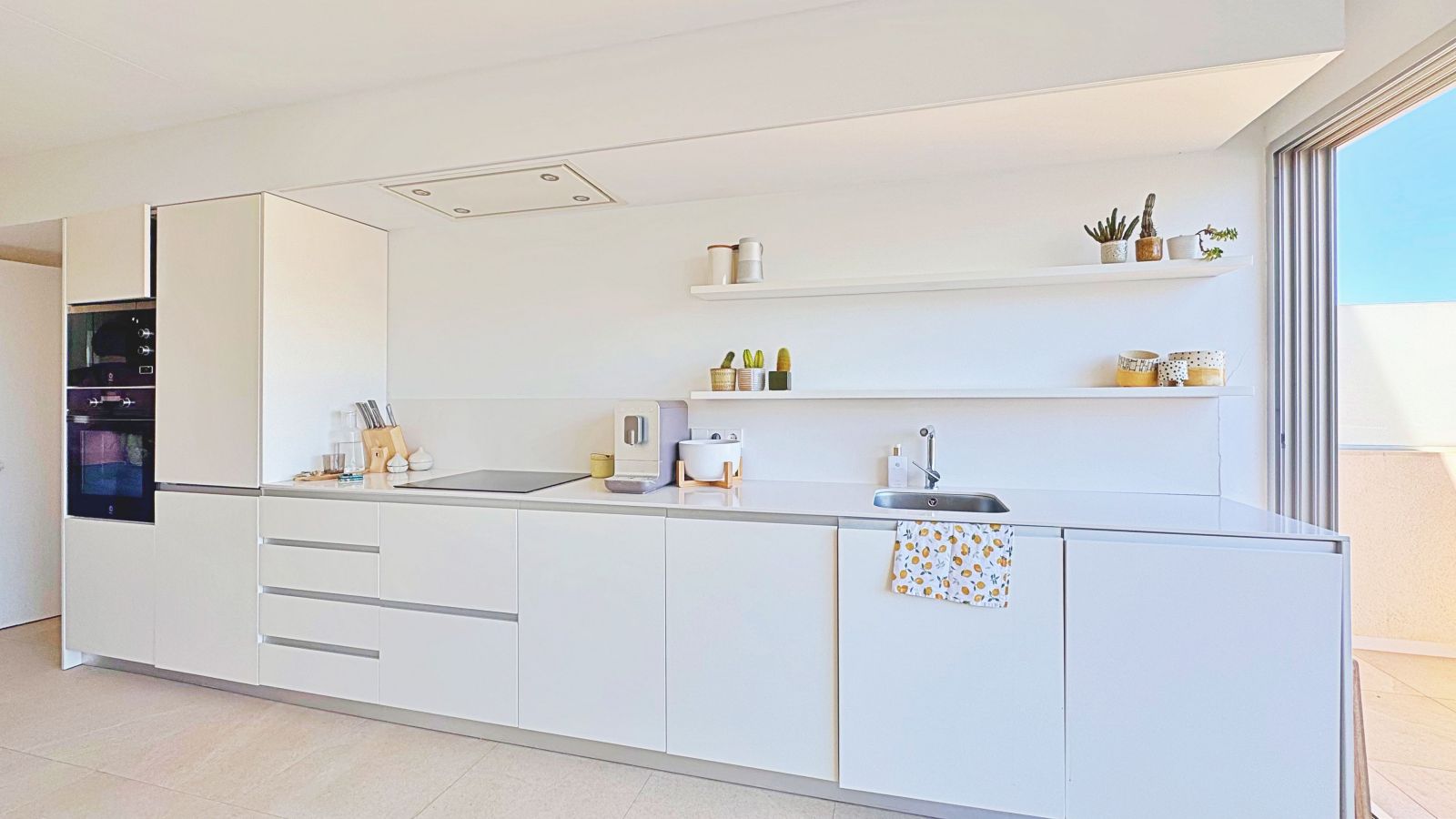 3 Bed, 2 Bath, ApartmentFor Sale, Torrevieja, Alicante