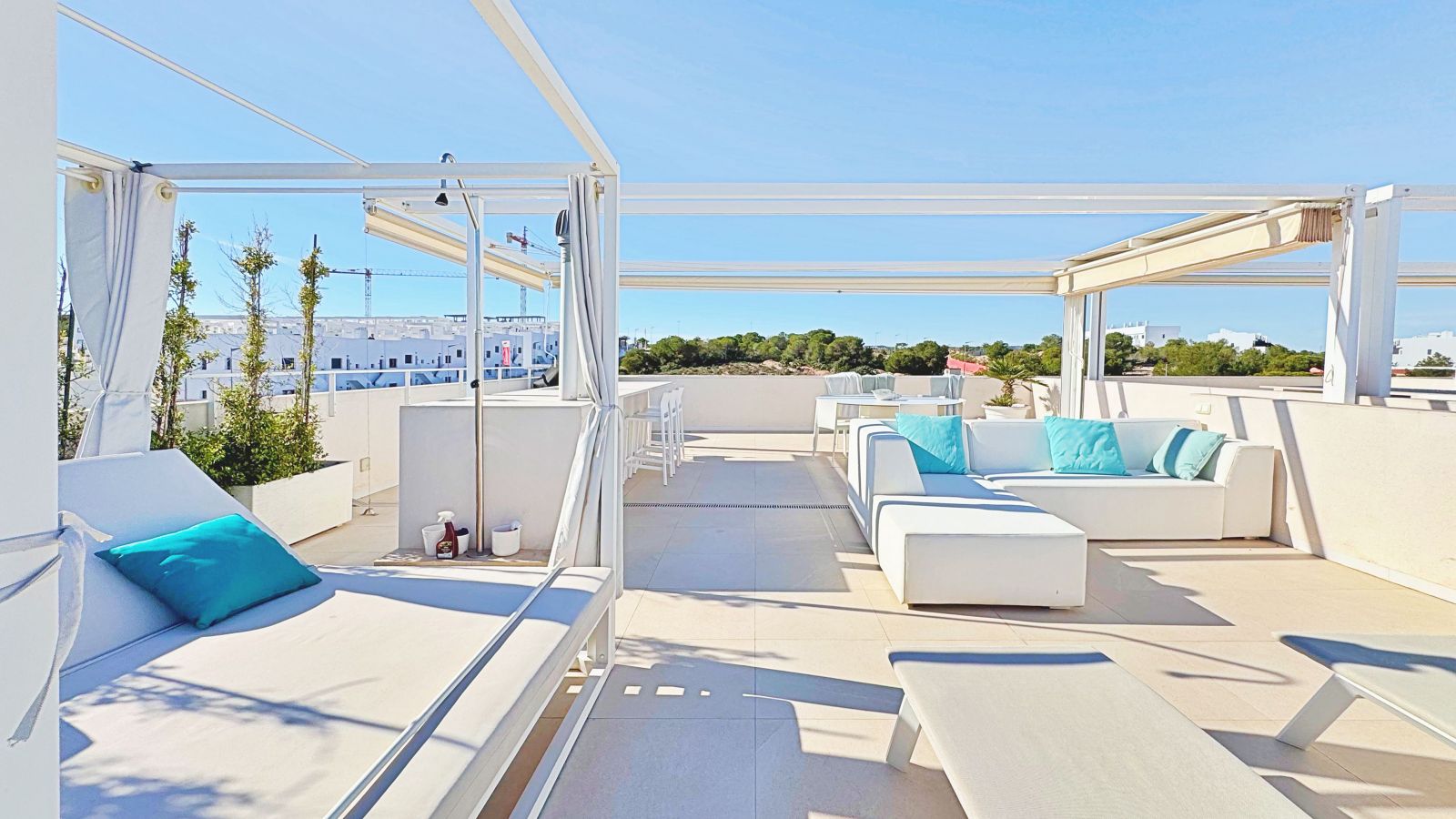 3 Bed, 2 Bath, ApartmentFor Sale, Torrevieja, Alicante