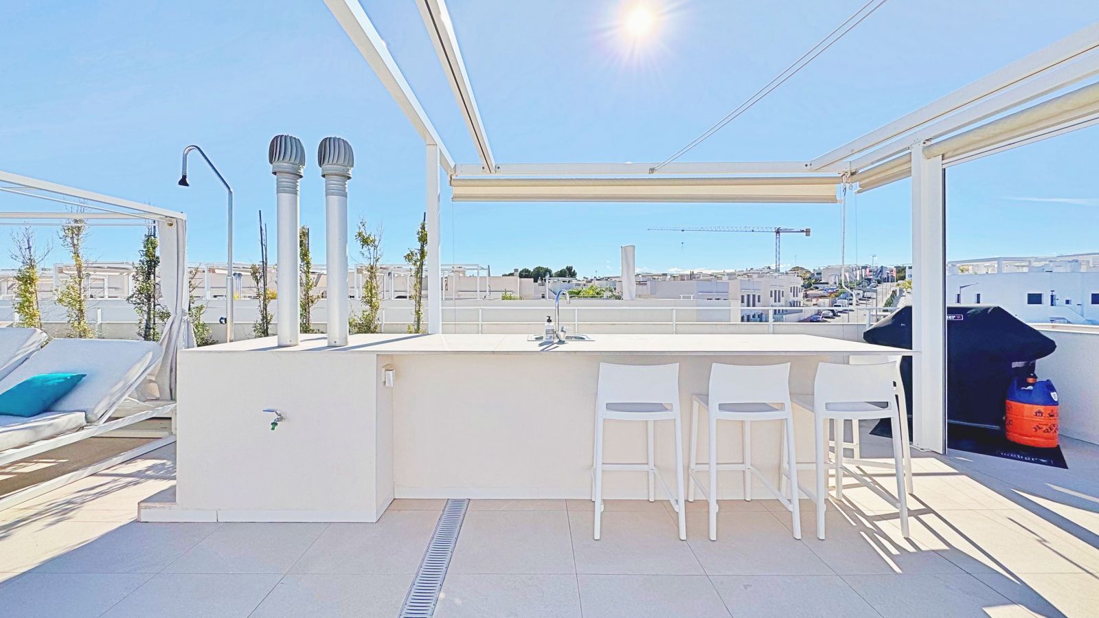 3 Bed, 2 Bath, ApartmentFor Sale, Torrevieja, Alicante