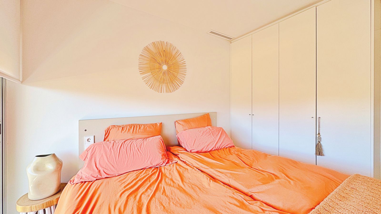 3 Bed, 2 Bath, ApartmentFor Sale, Torrevieja, Alicante