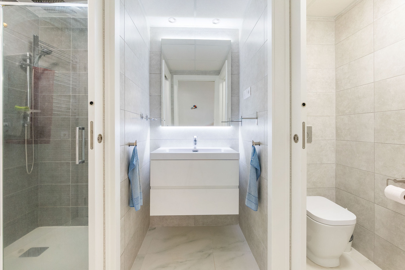 2 Bed, 1 Bath, ApartmentFor Sale, Playa Flamenca, Alicante