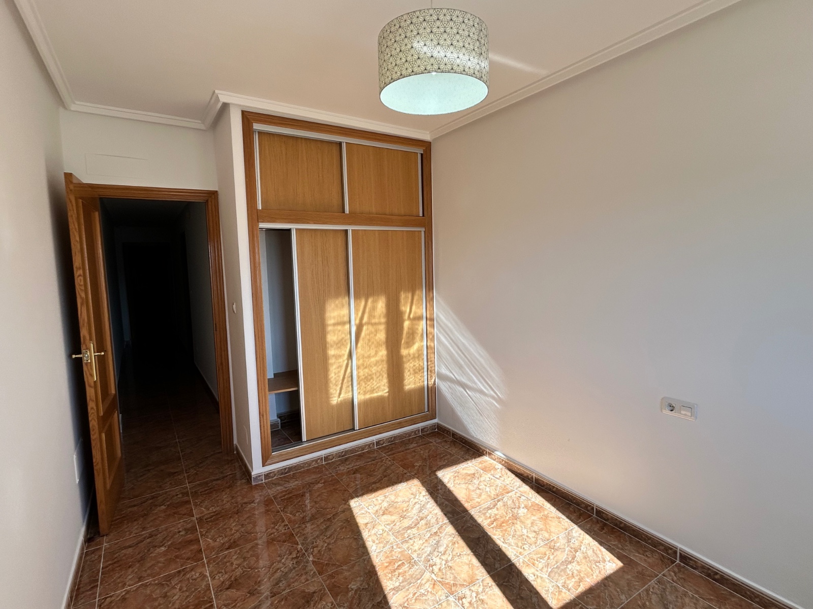 3 Bed, 2 Bath, ApartmentFor Sale, Jacarilla, Alicante