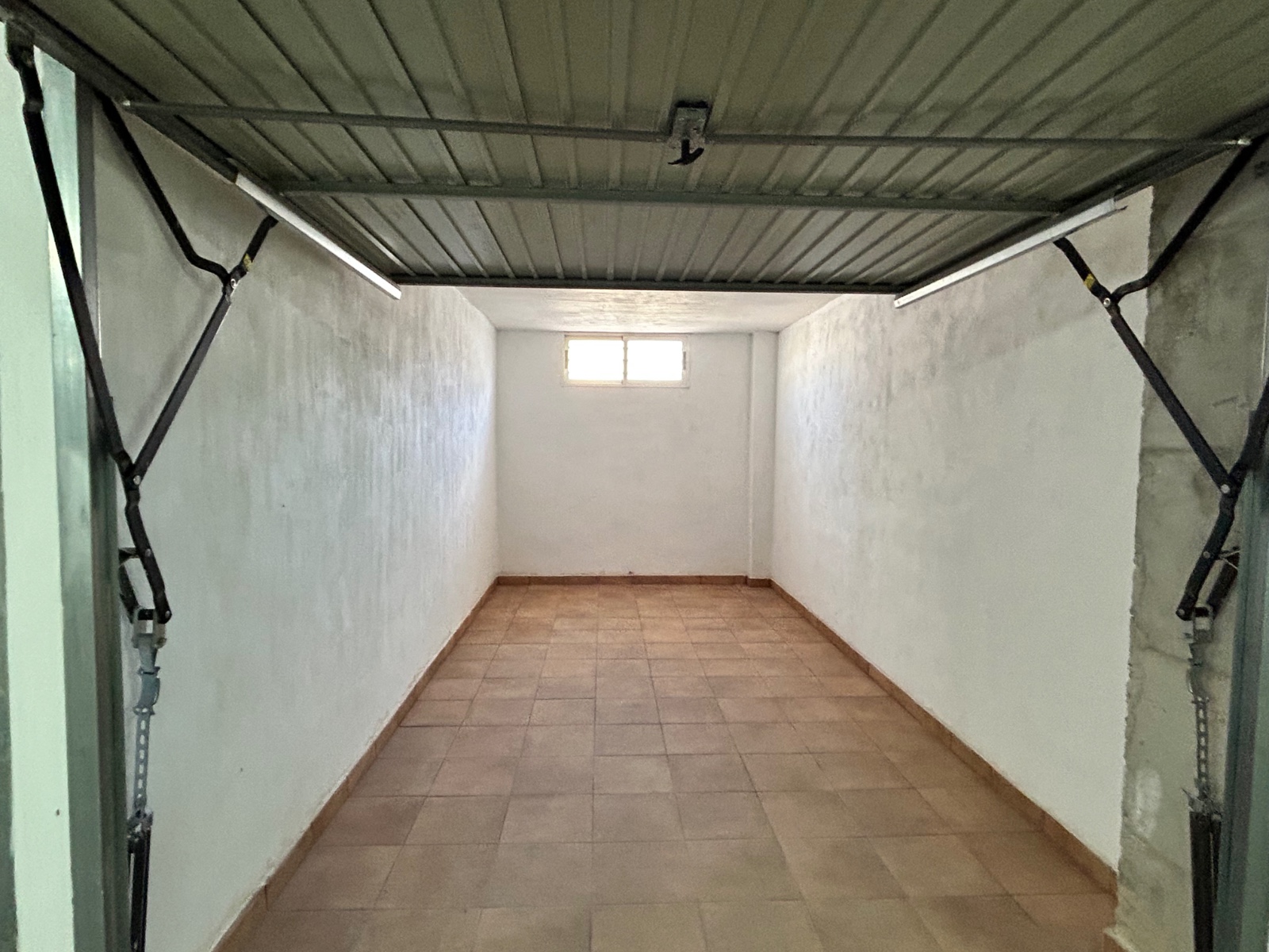 3 Bed, 2 Bath, ApartmentFor Sale, Jacarilla, Alicante