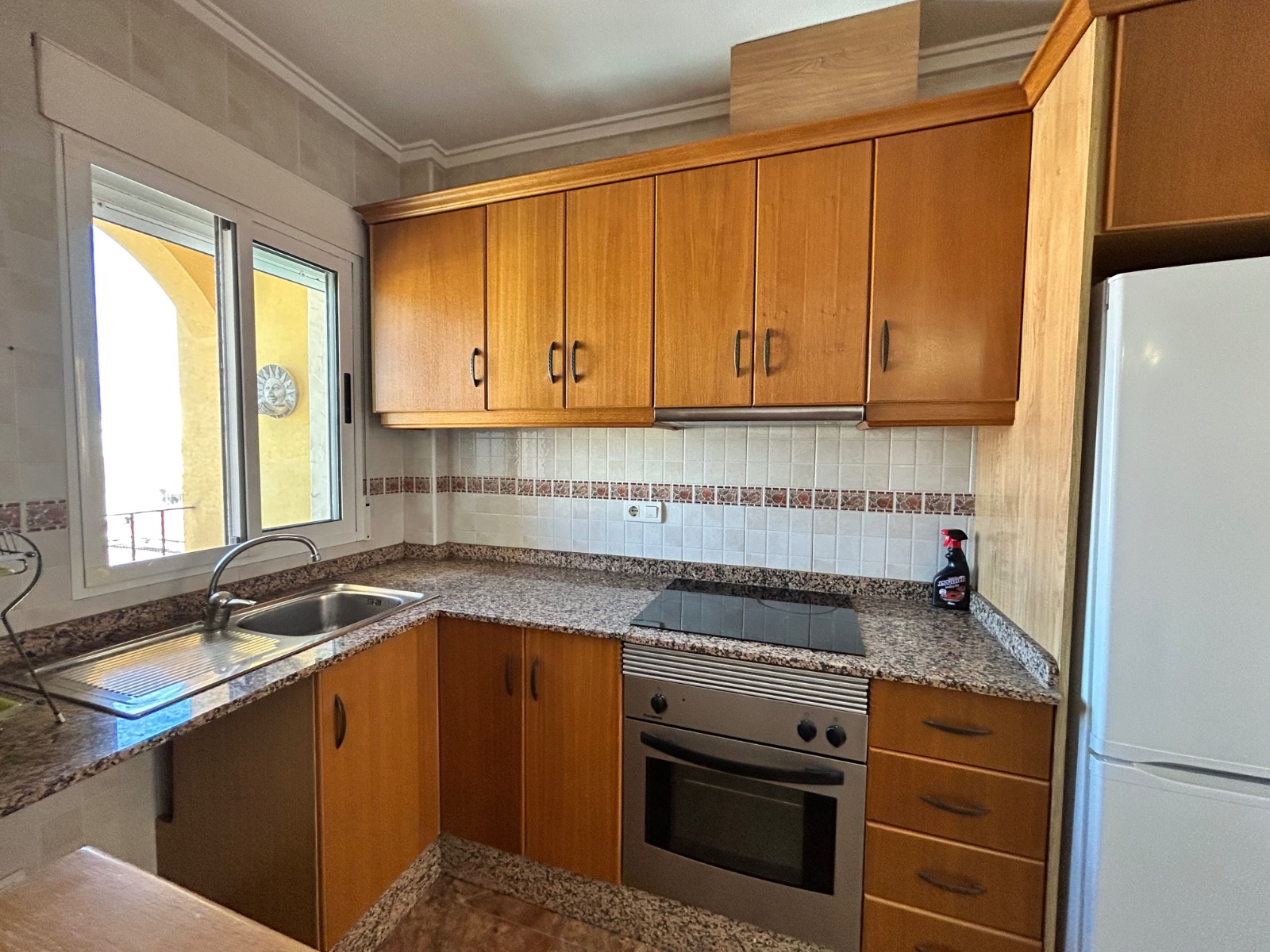 3 Bed, 2 Bath, ApartmentFor Sale, Jacarilla, Alicante