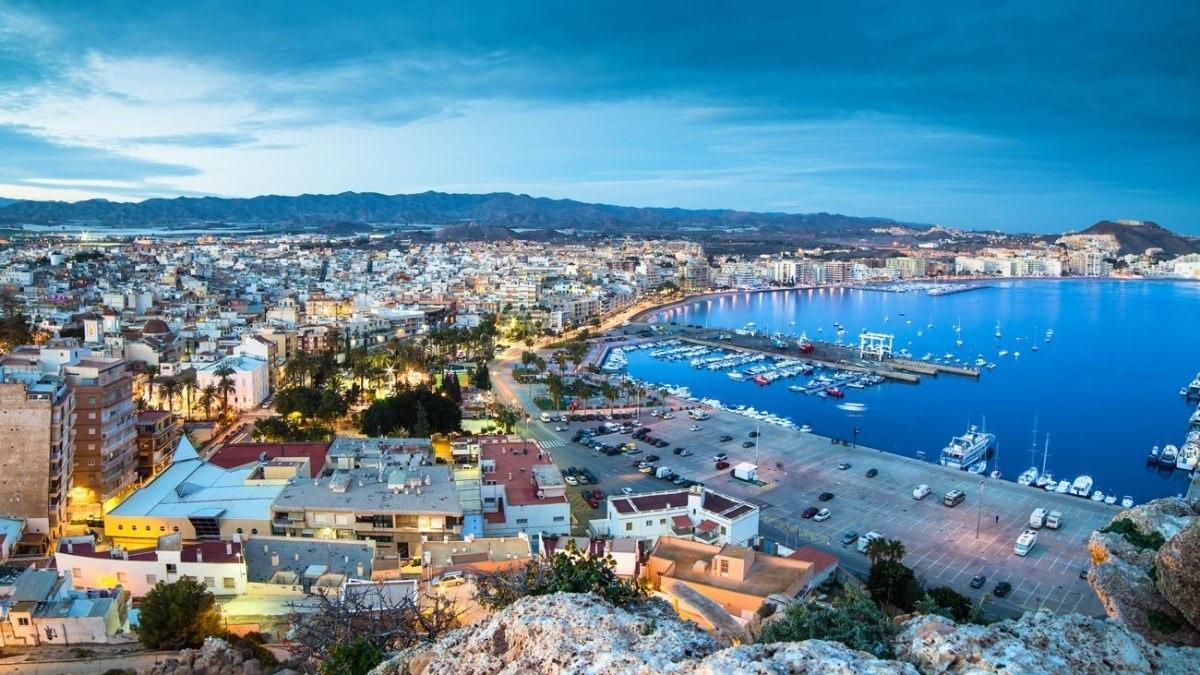 4 Bed, 3 Bath, HouseFor Sale, Aguilas, Murcia