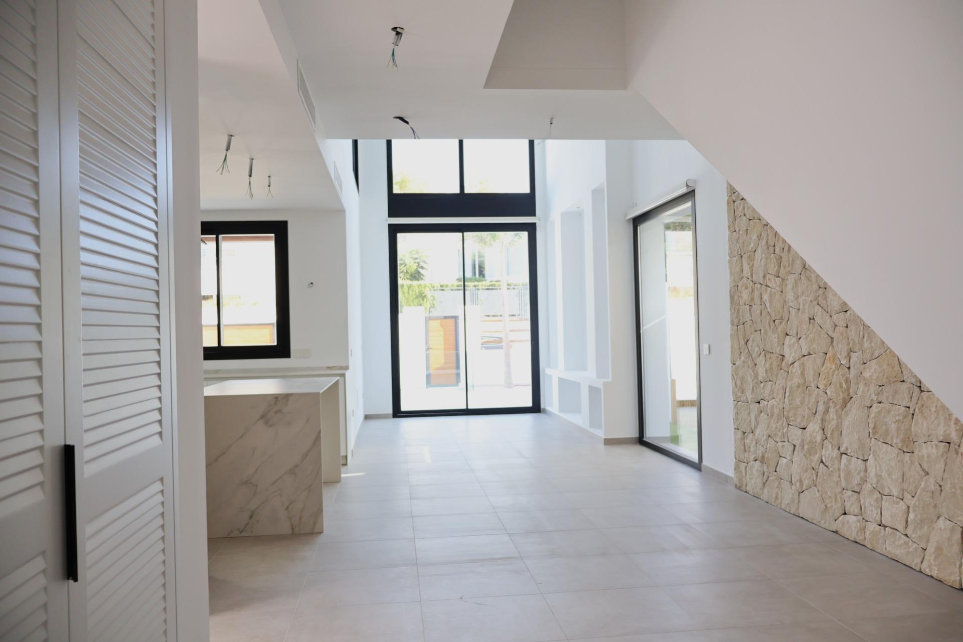 4 Bed, 3 Bath, HouseFor Sale, Alfas del Pi, Alicante