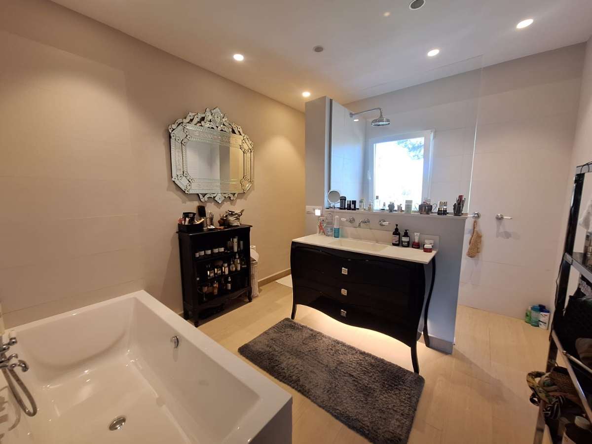 4 Bed, 3 Bath, HouseFor Sale, Tosalet, Alicante