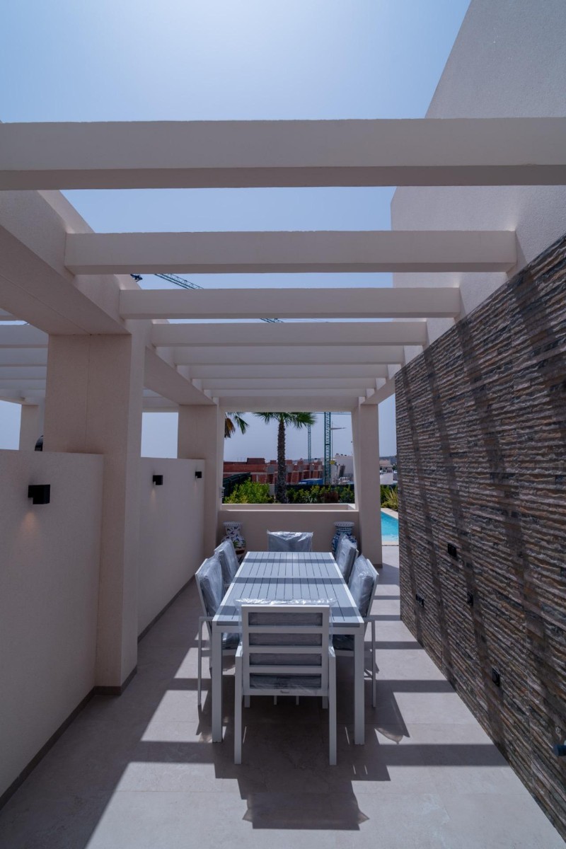 3 Bed, 2 Bath, HouseFor Sale, Algorfa, Alicante